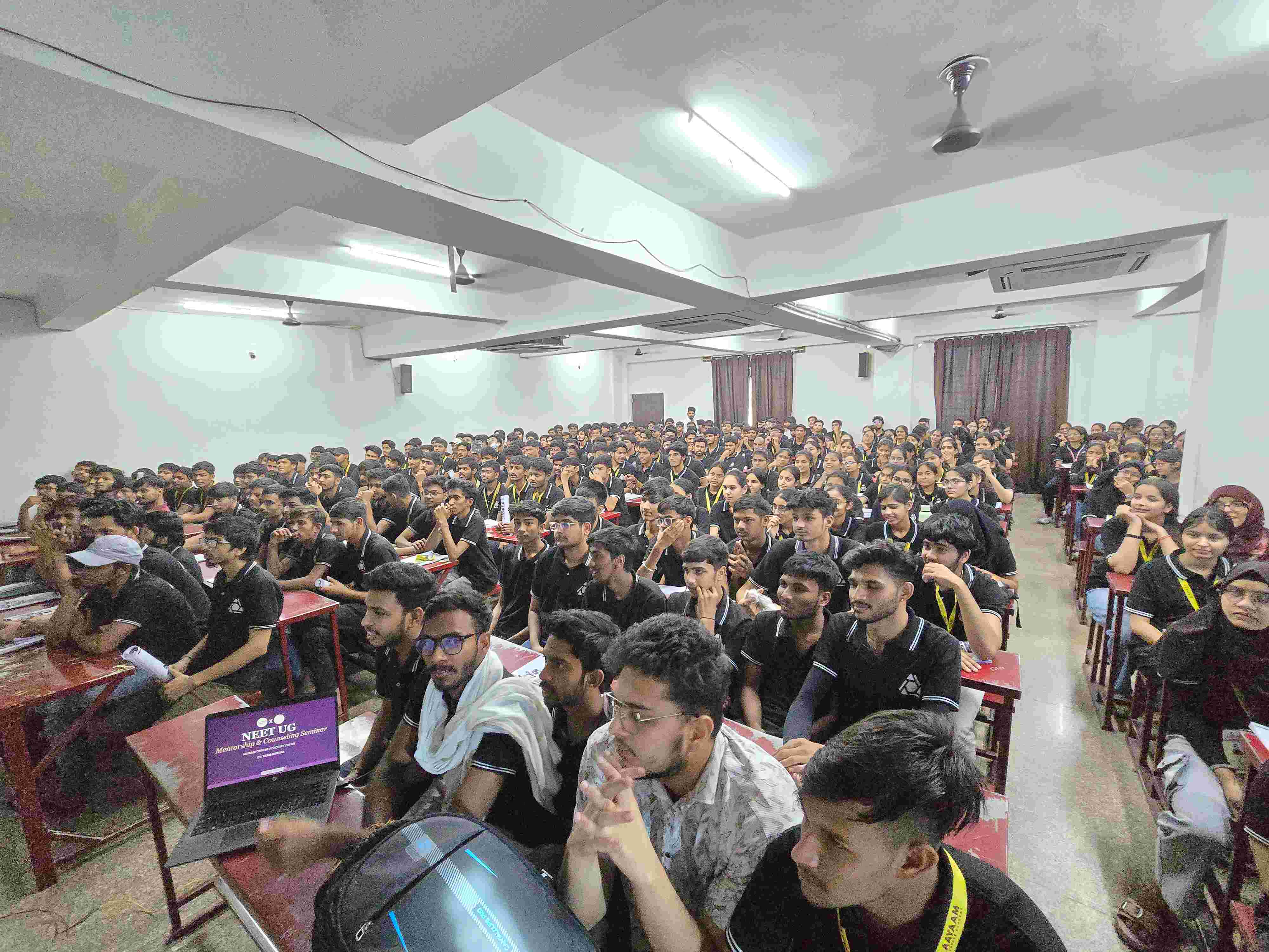 Offline Seminar at Sikar 9