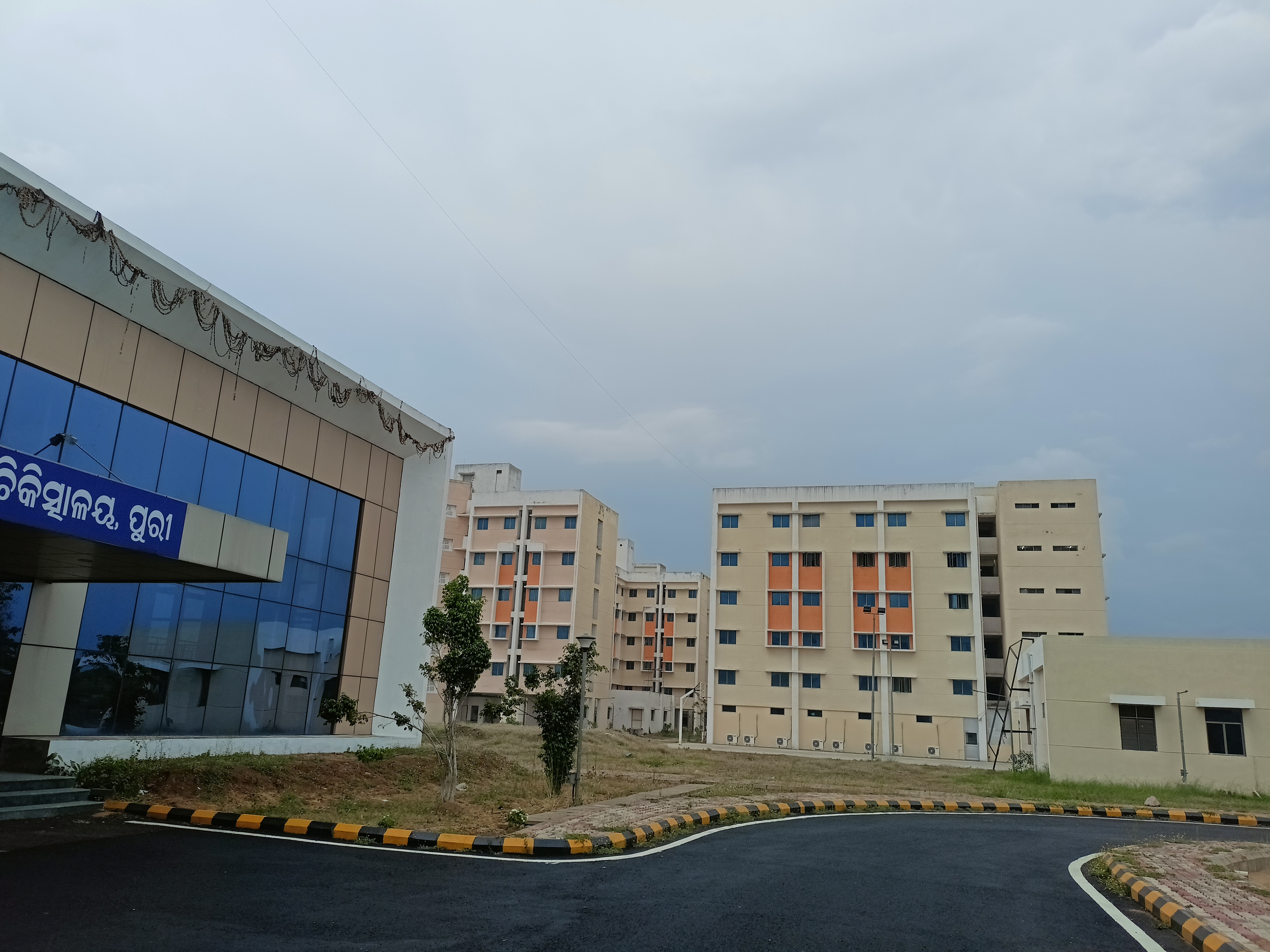 Sri Jagannath Medical College and Hospital, Puri campus view 11