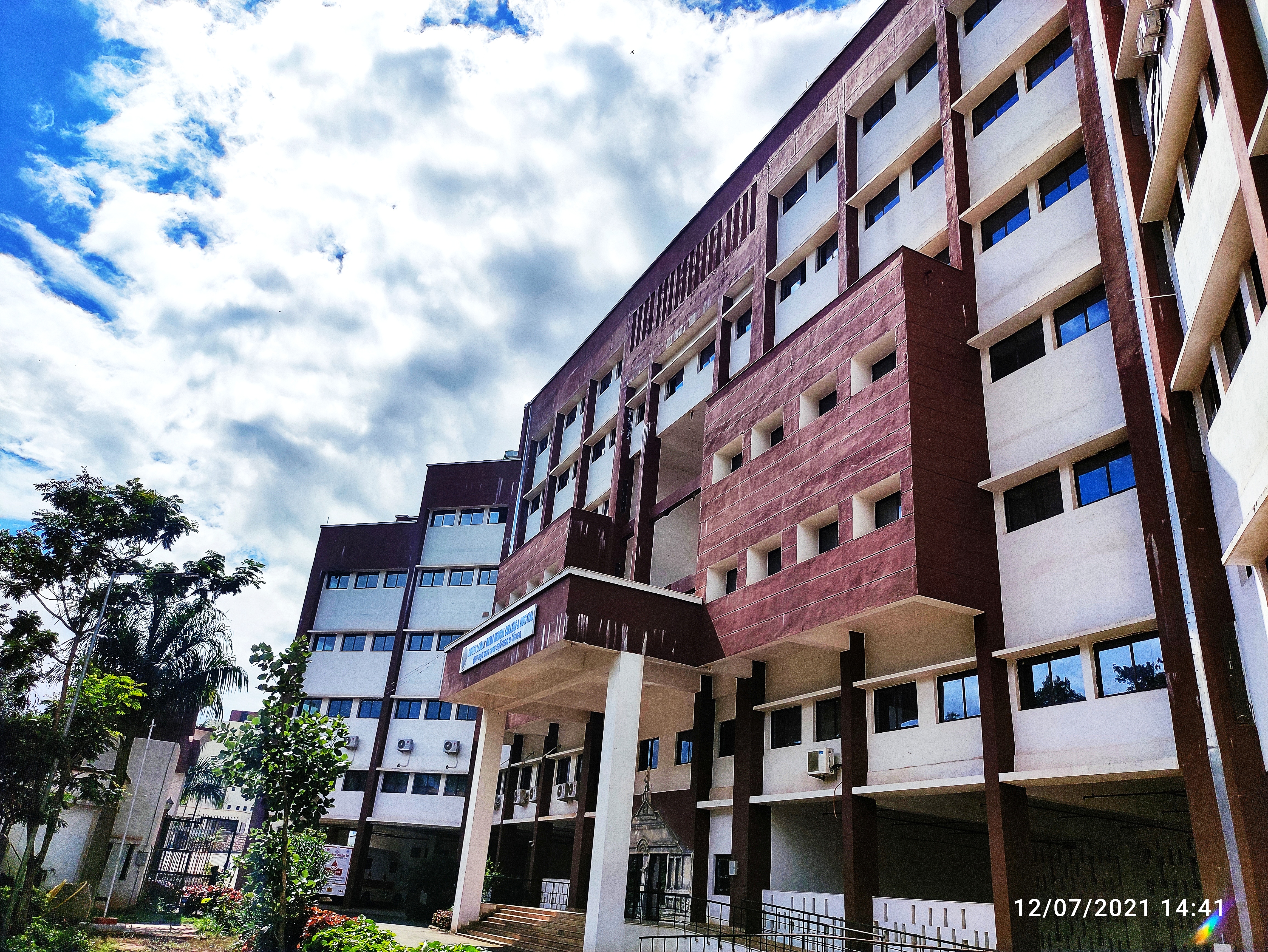 Saheed Laxman Nayak Medical College & Hospital, Koraput campus view 9