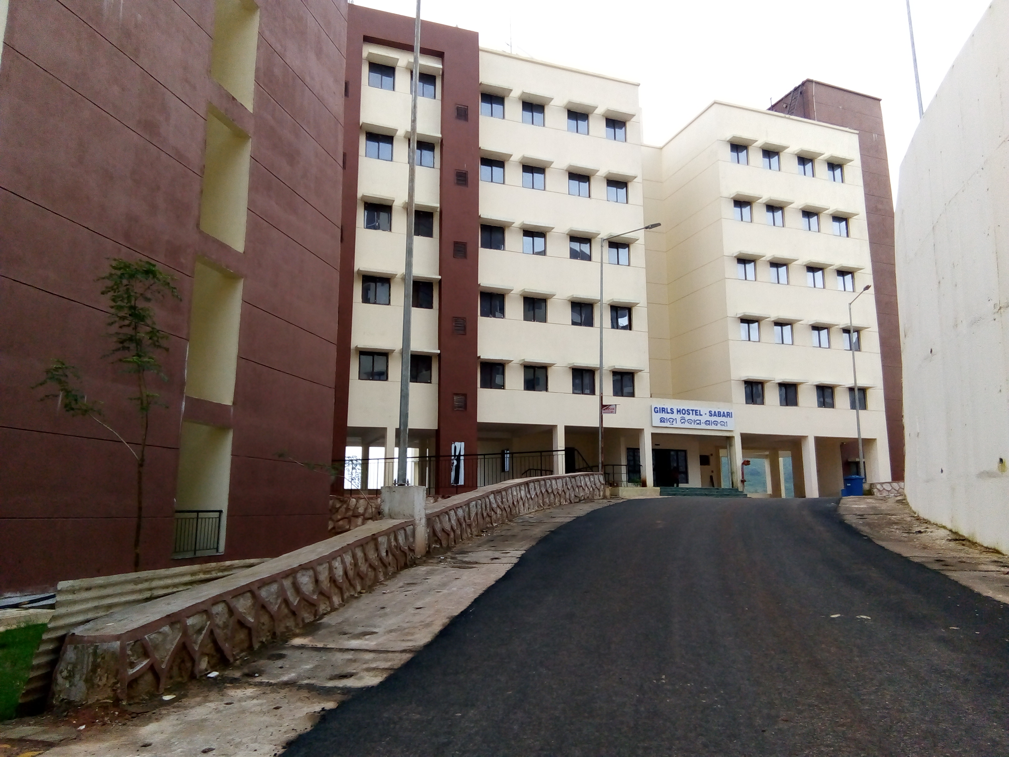 Saheed Laxman Nayak Medical College & Hospital, Koraput campus view 10