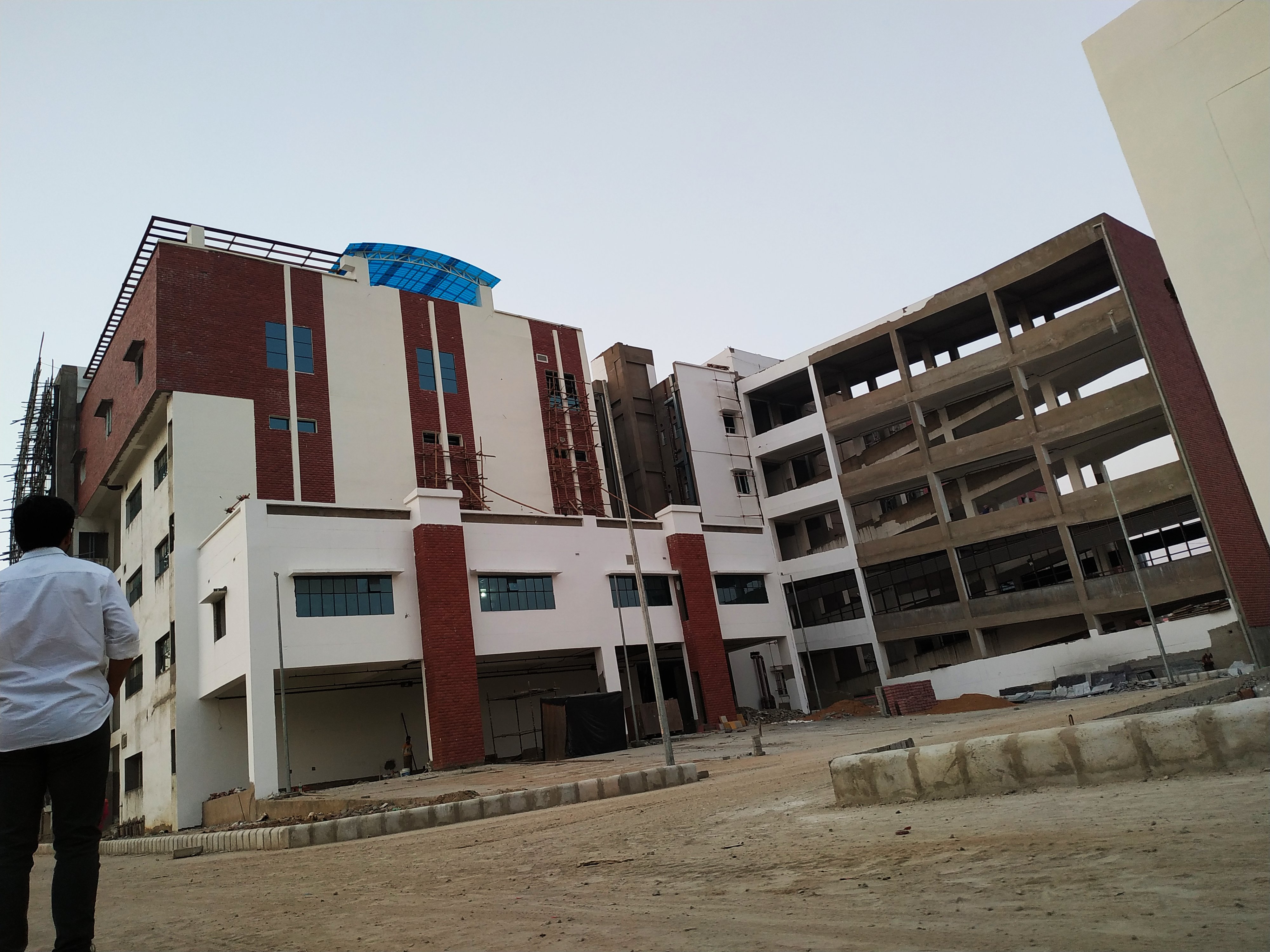 Patliputra Medical College, Dhanbad campus view 5