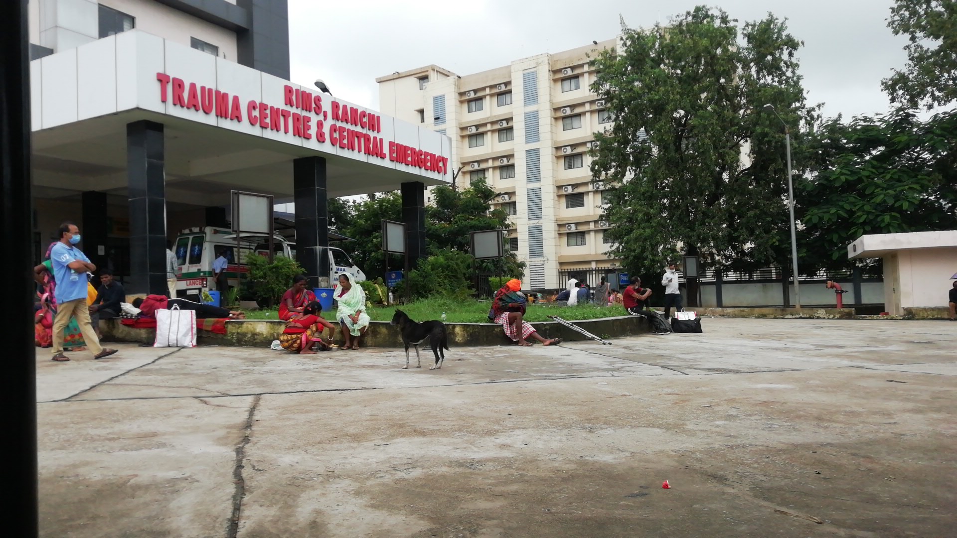 Rajendra Institute of Medical Sciences, Ranchi campus view 4