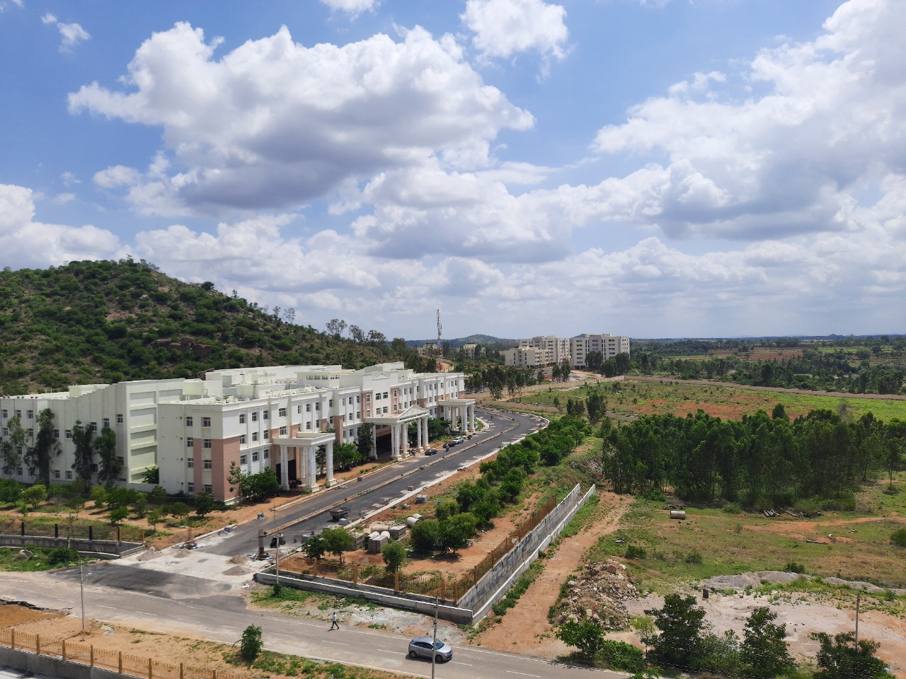 B.J. Govt. Medical College, Pune campus view 2