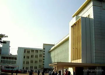 Netaji Subhash Chandra Bose Medical College, Jabalpur
 campus view 1