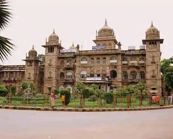 Gajra Raja Medical College, Gwalior
 campus view 1