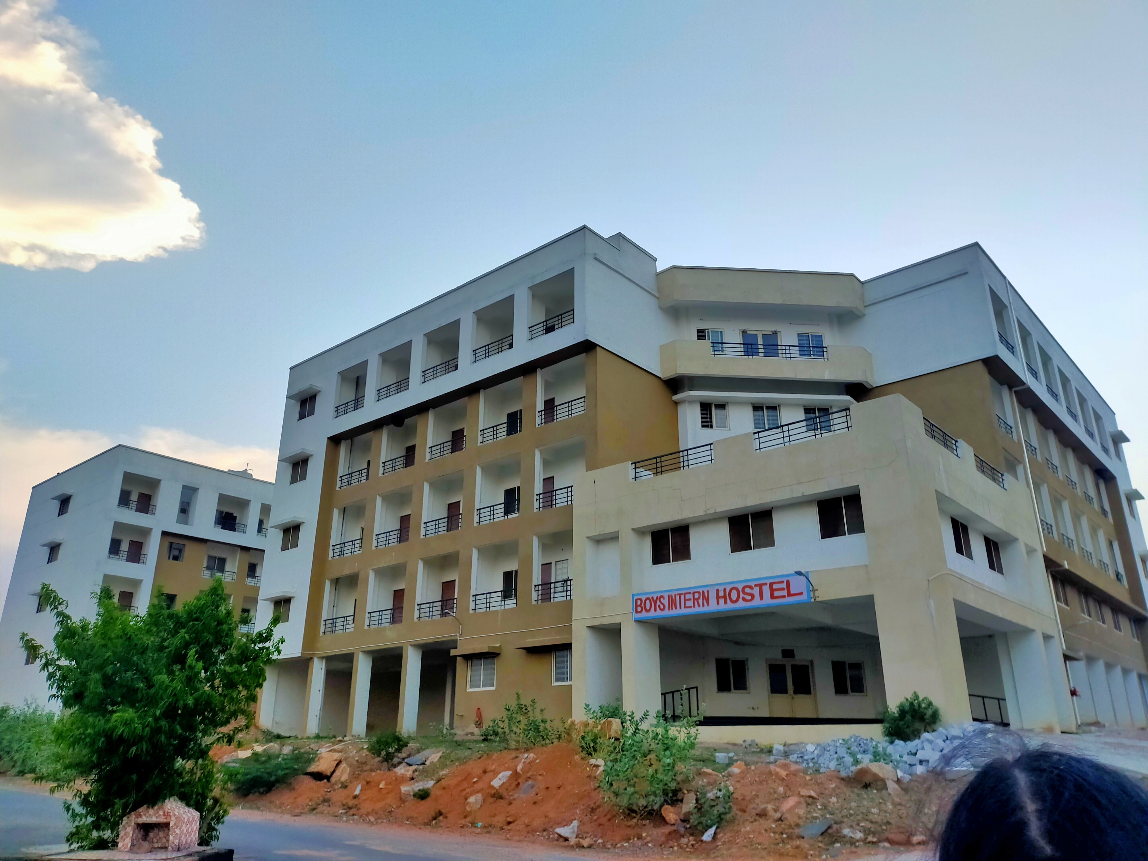 Government Medical College, Datia
campus view 11