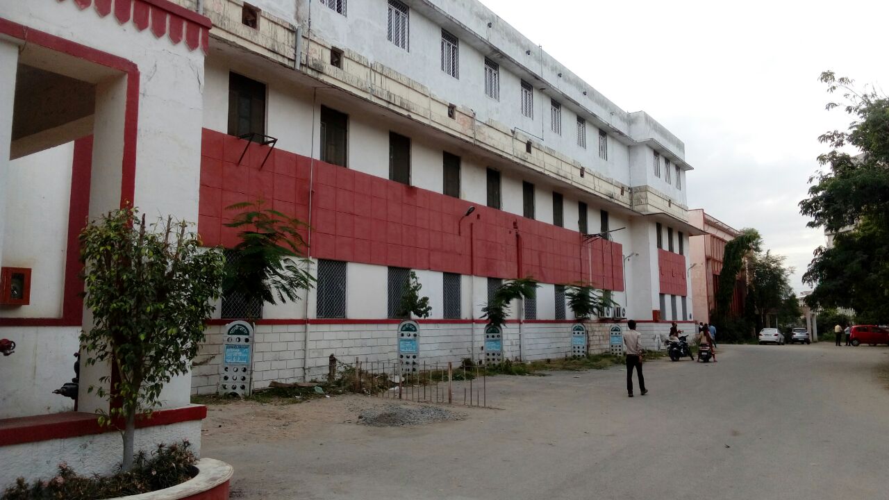 R N T Medical College, Udaipur
 campus view 6