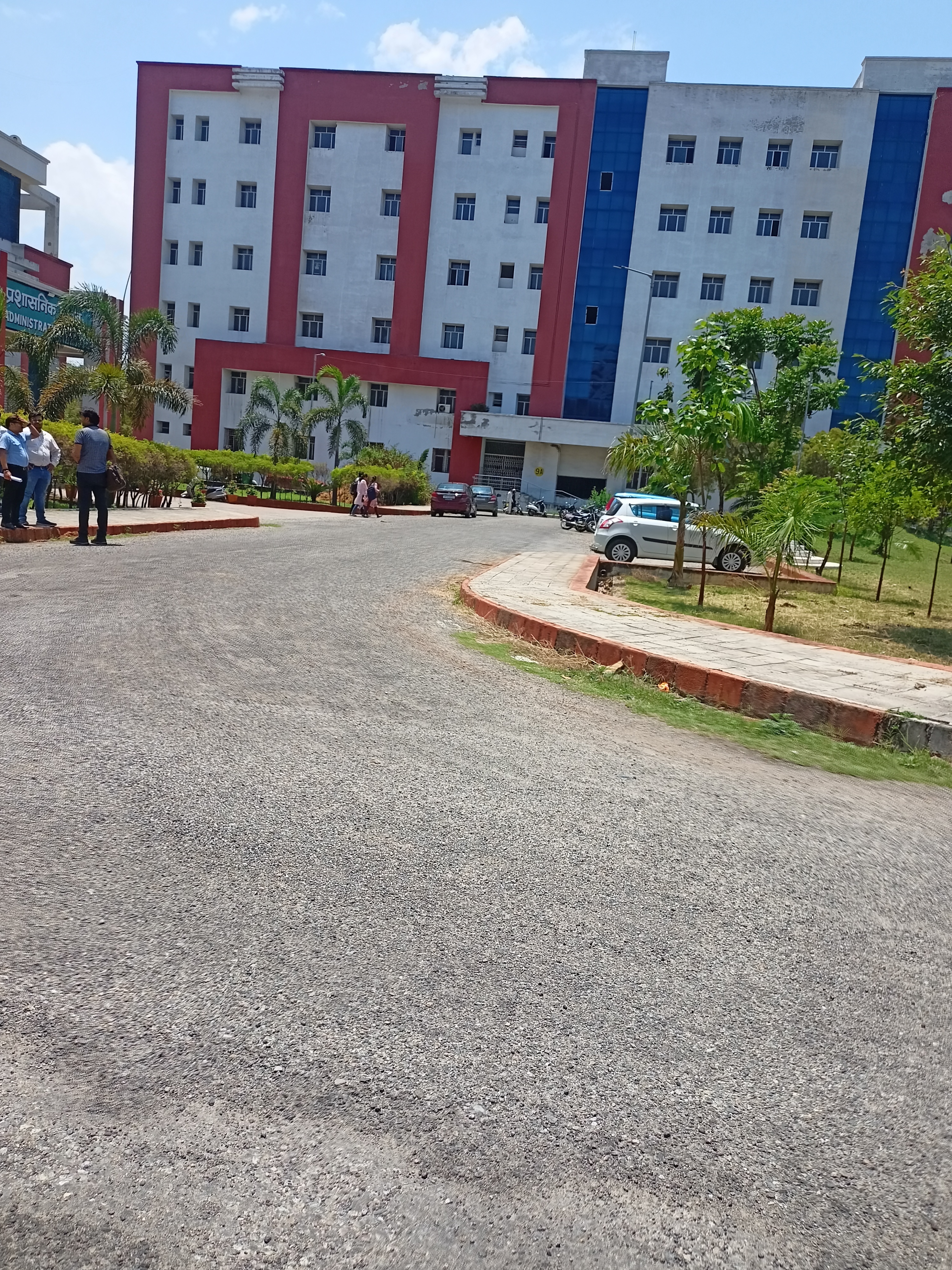 Shaikh-UL-Hind Maulana Mahmood Hasan Medical College, Saharanpur
 campus view 4