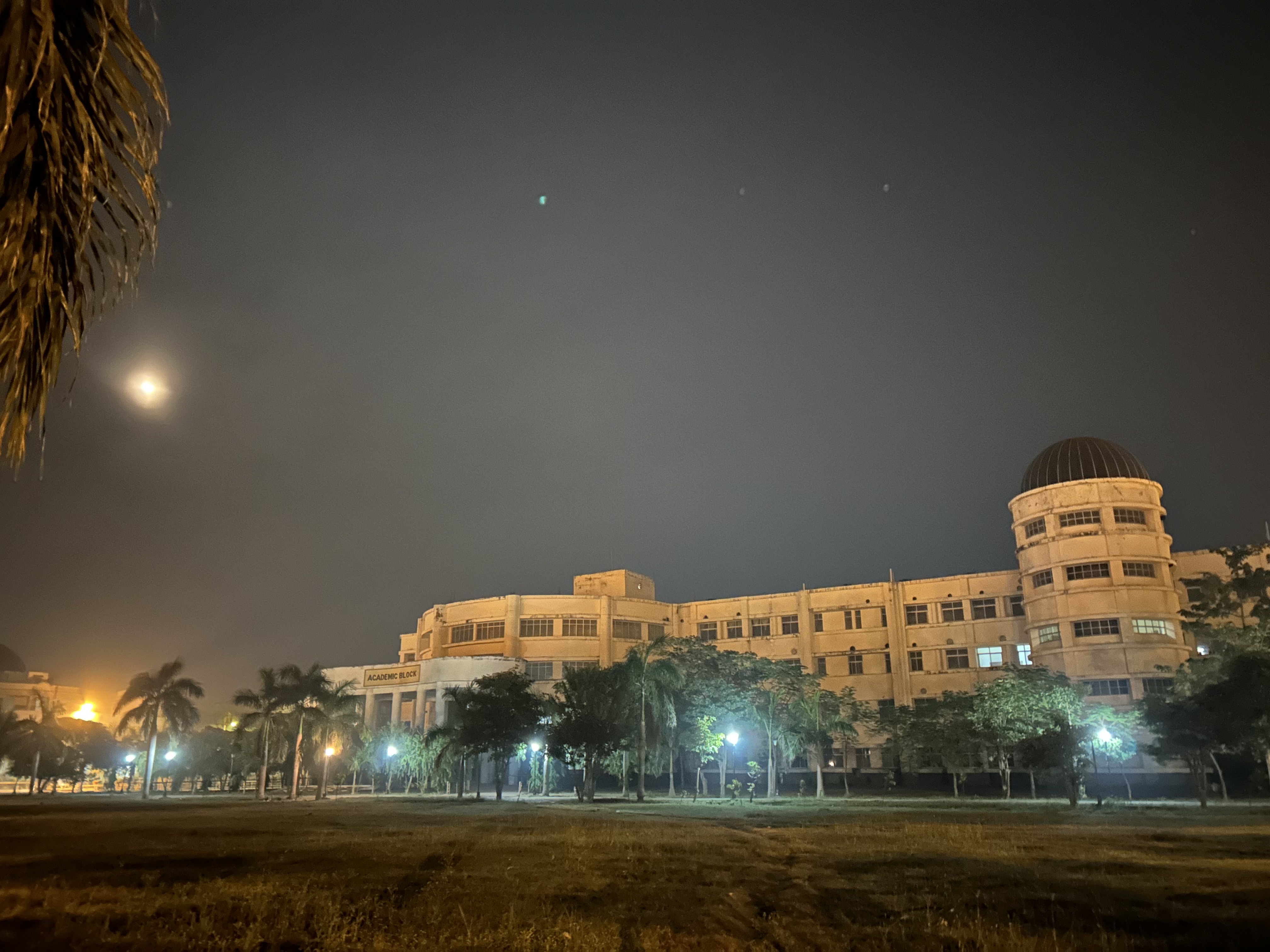 MRA Medical College, Ambedkarnagar
 campus view 4