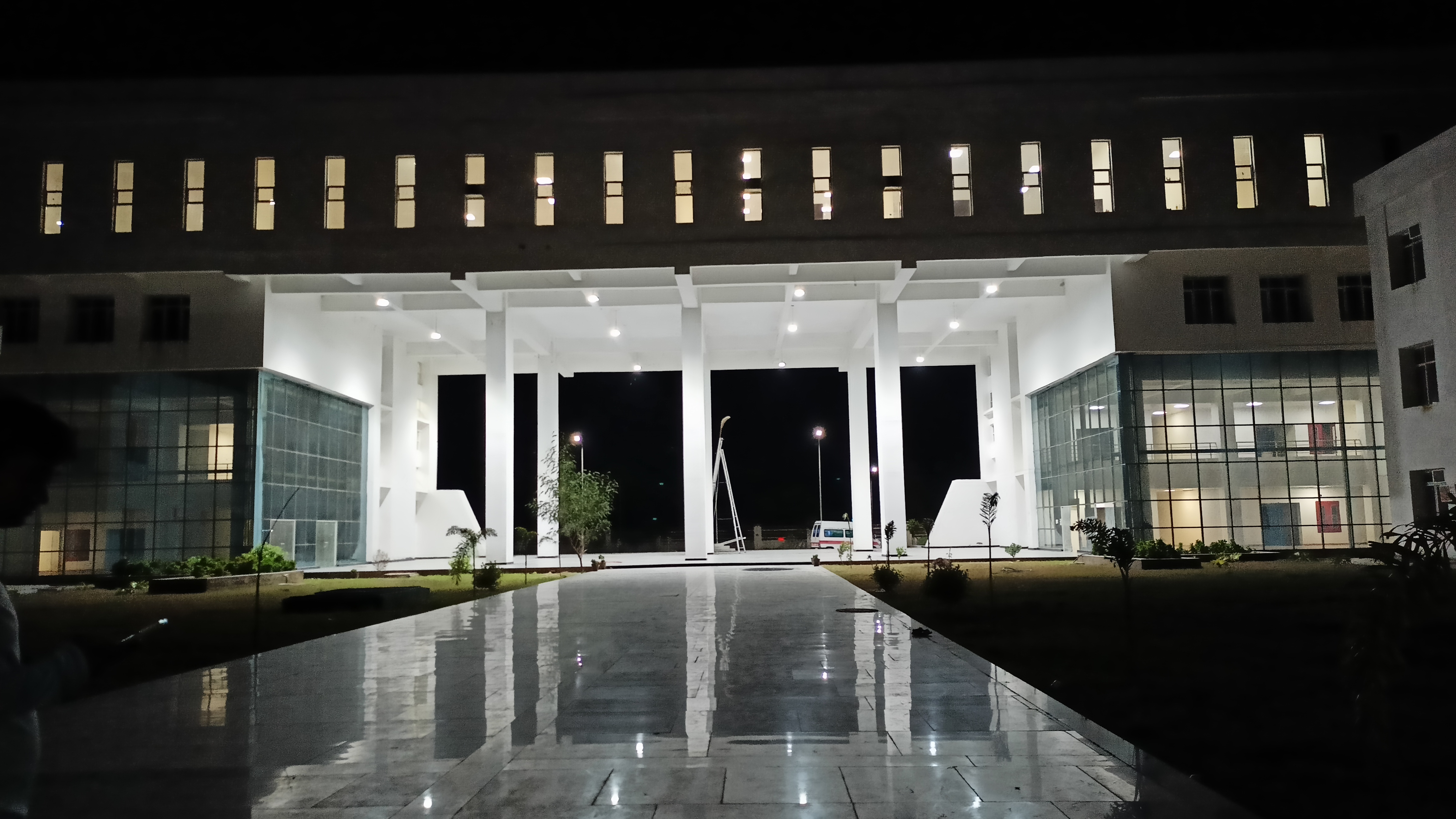 Government Medical College, Firozabad
 campus view 9