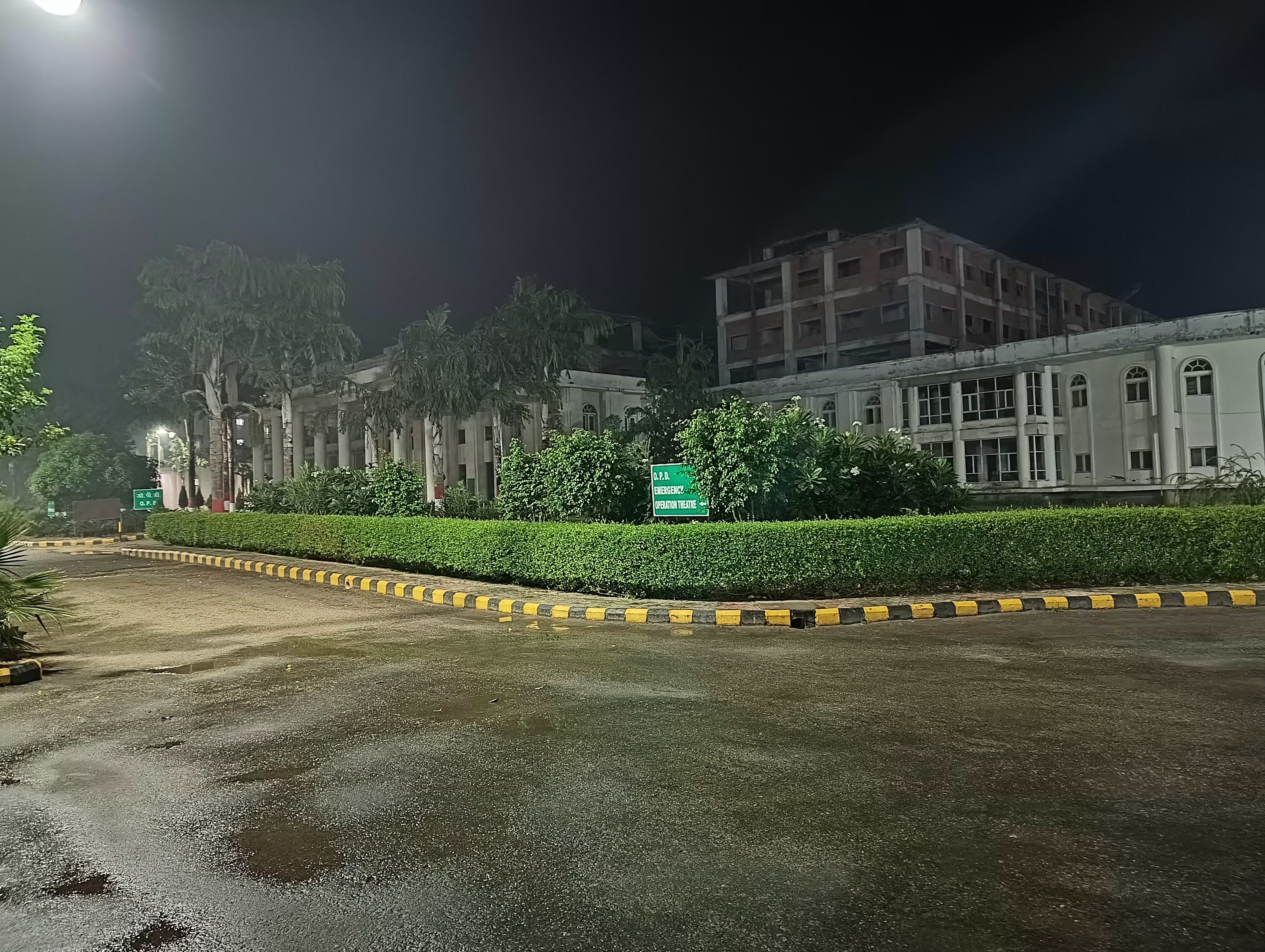 Govt Medical College, Badaun
 campus view 6