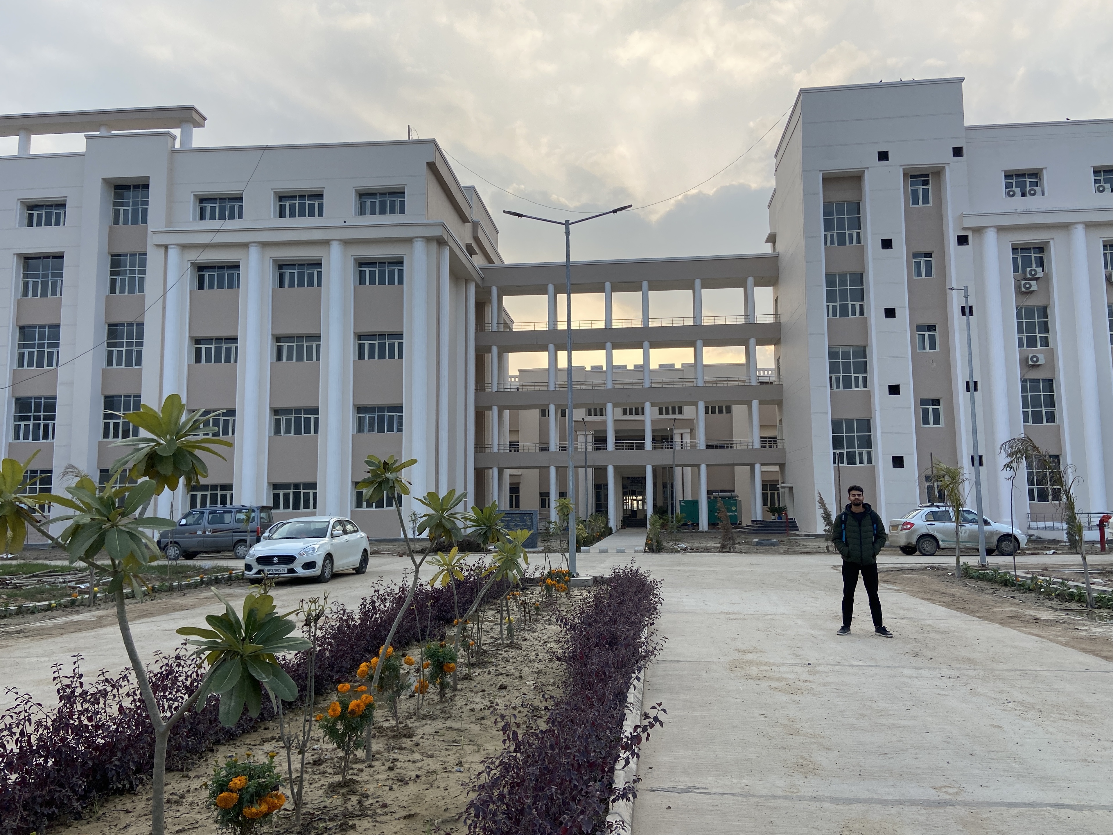Autonomous State Medical College, Etah
 campus view 13