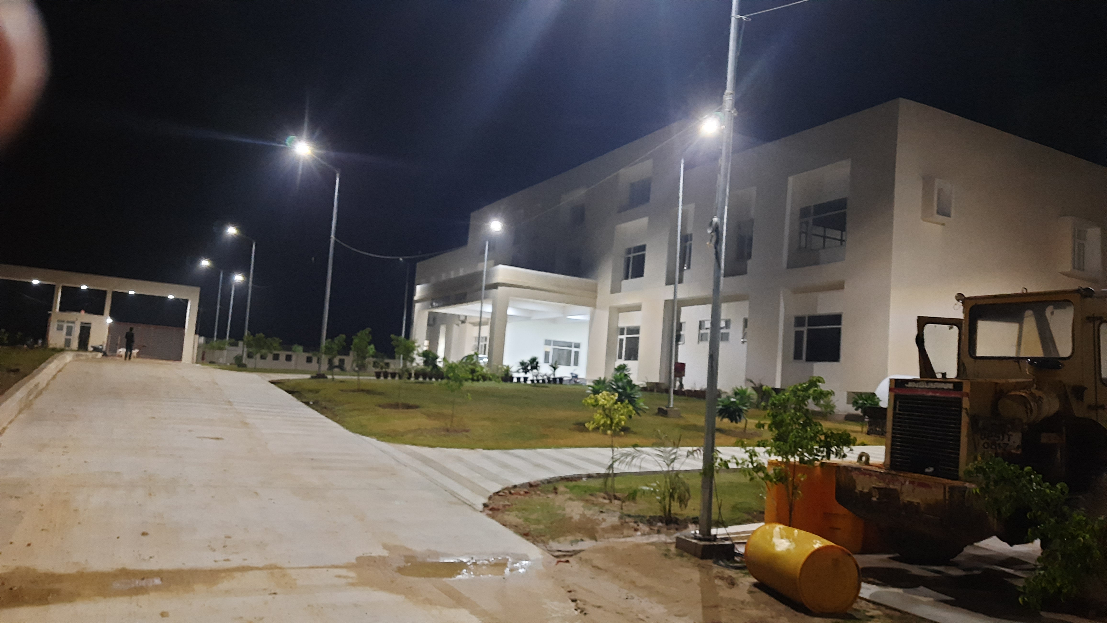 Autonomous State Medical College, Pratapgarh
 campus view 8