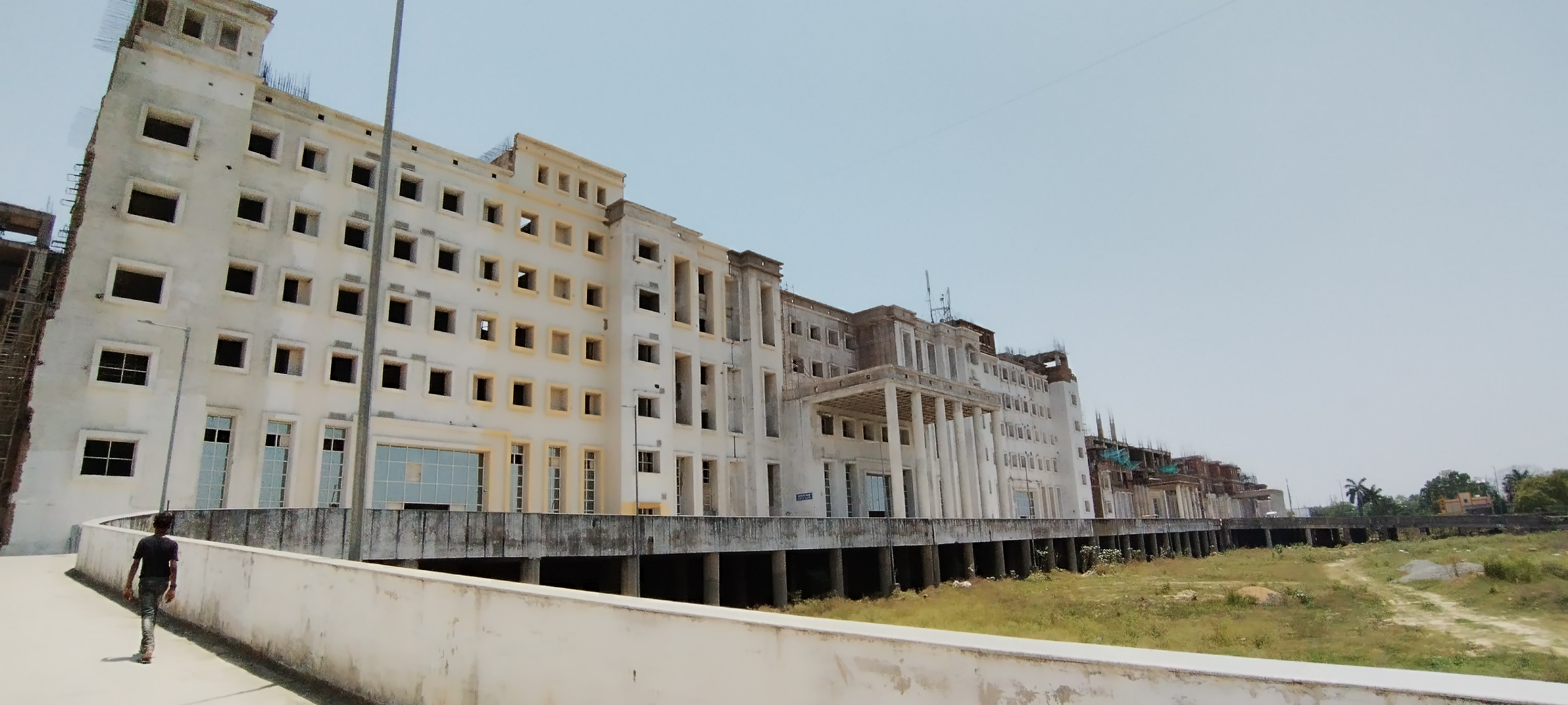 Uma Nath Singh Autonomous State Medical College, Jaunpur
 campus view 6