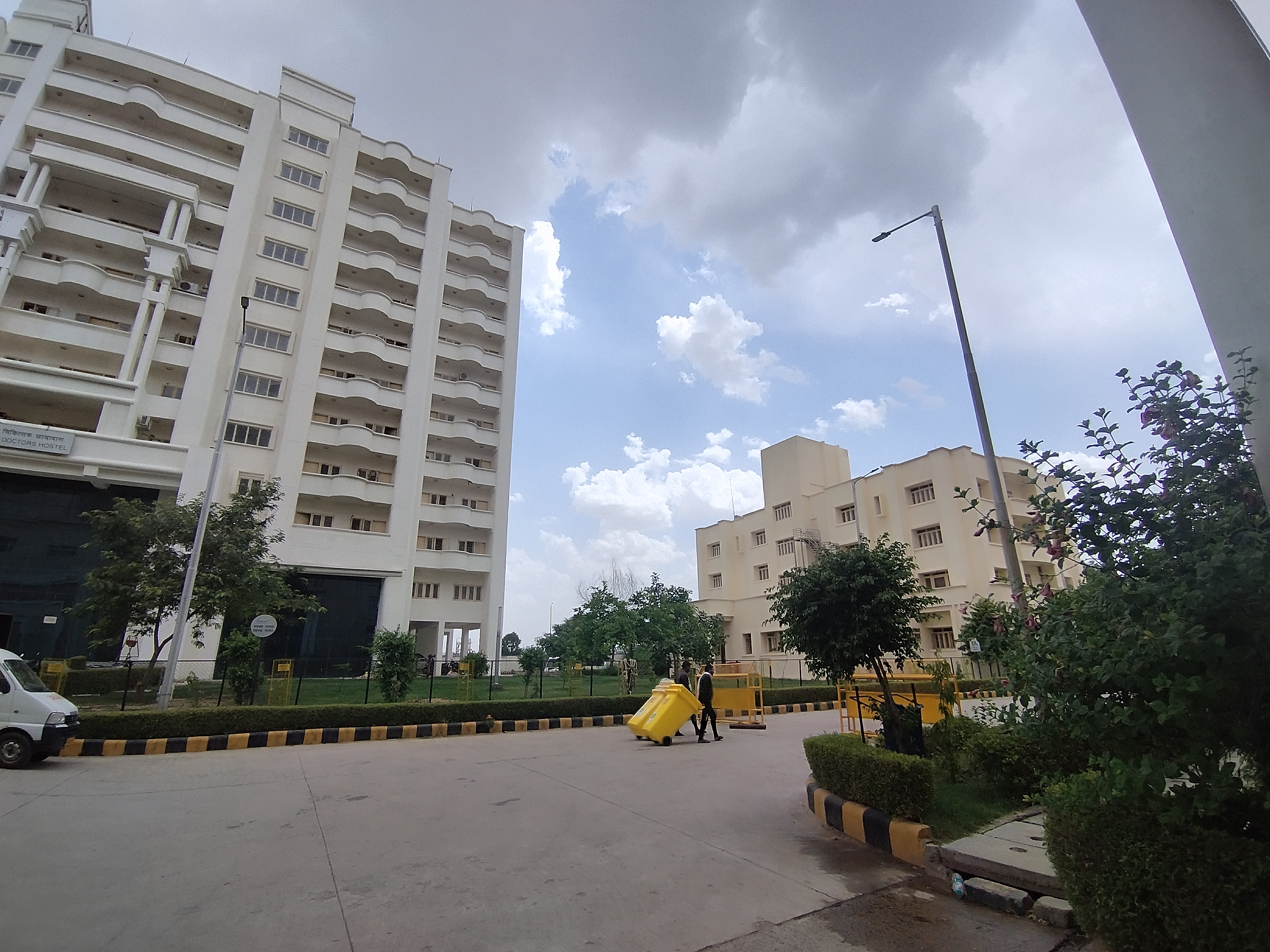 Employees State Insurance Corporation Medical College, Gulbarga

 campus view 14