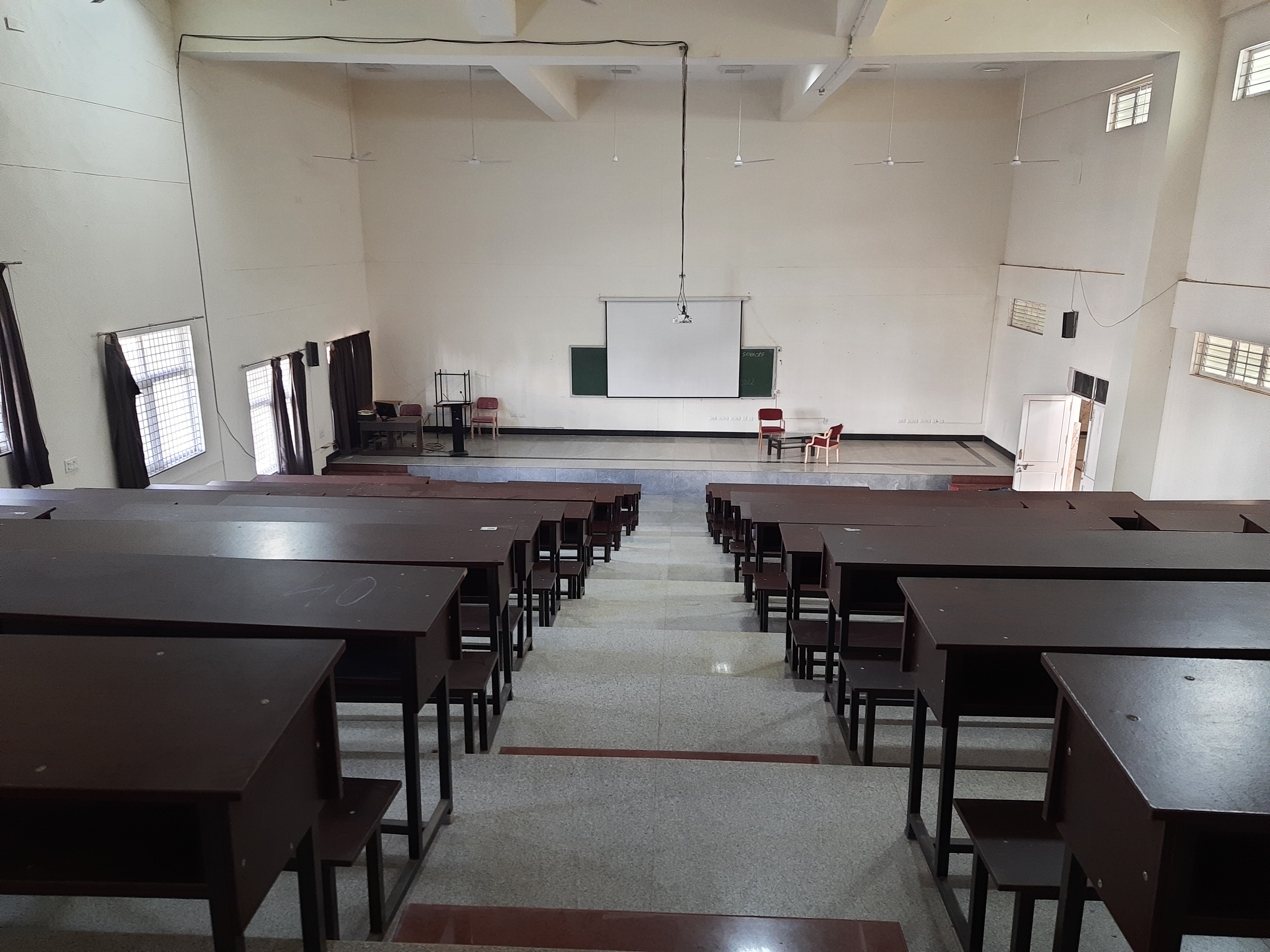 Chamrajanagar Institute of Medical Sciences, Karnataka
campus view 9