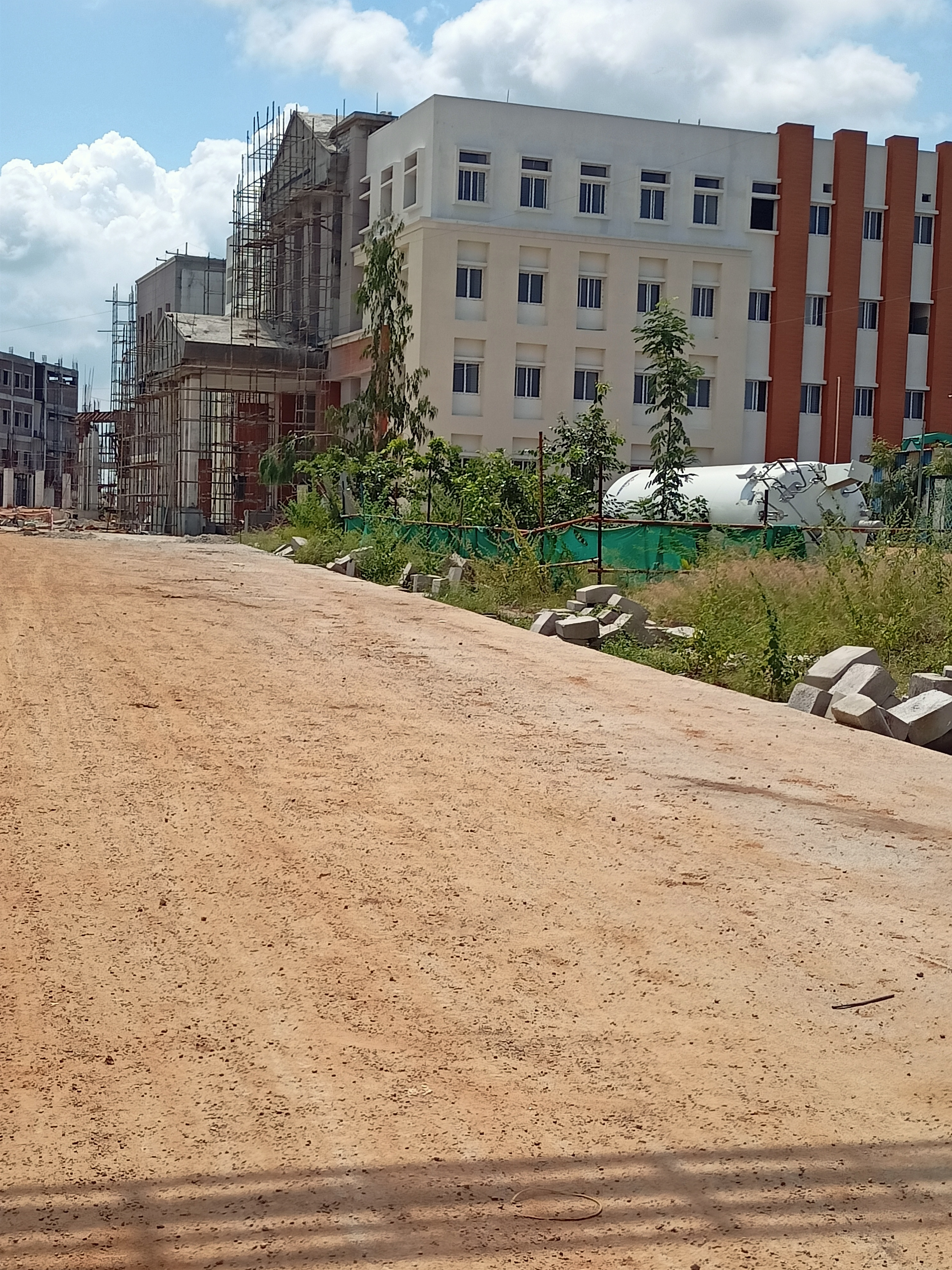Yadgiri Institute of Medical Sciences, Yadgiri
campus view 8