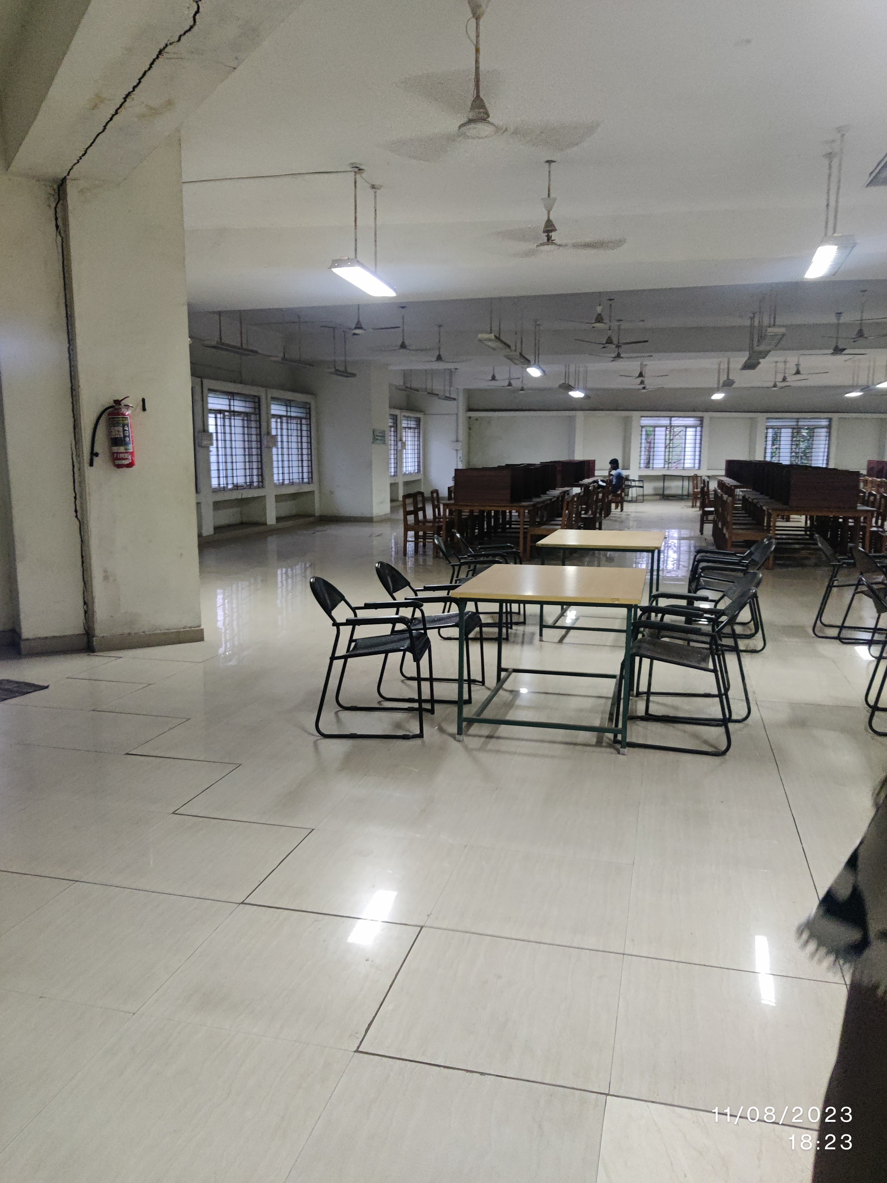 Madras Medical College, Chennai

 campus view 6