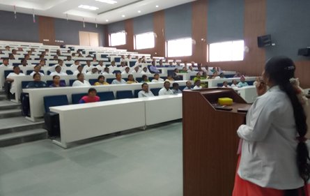 Coimbatore Medical College, Coimbatore

 campus view 8