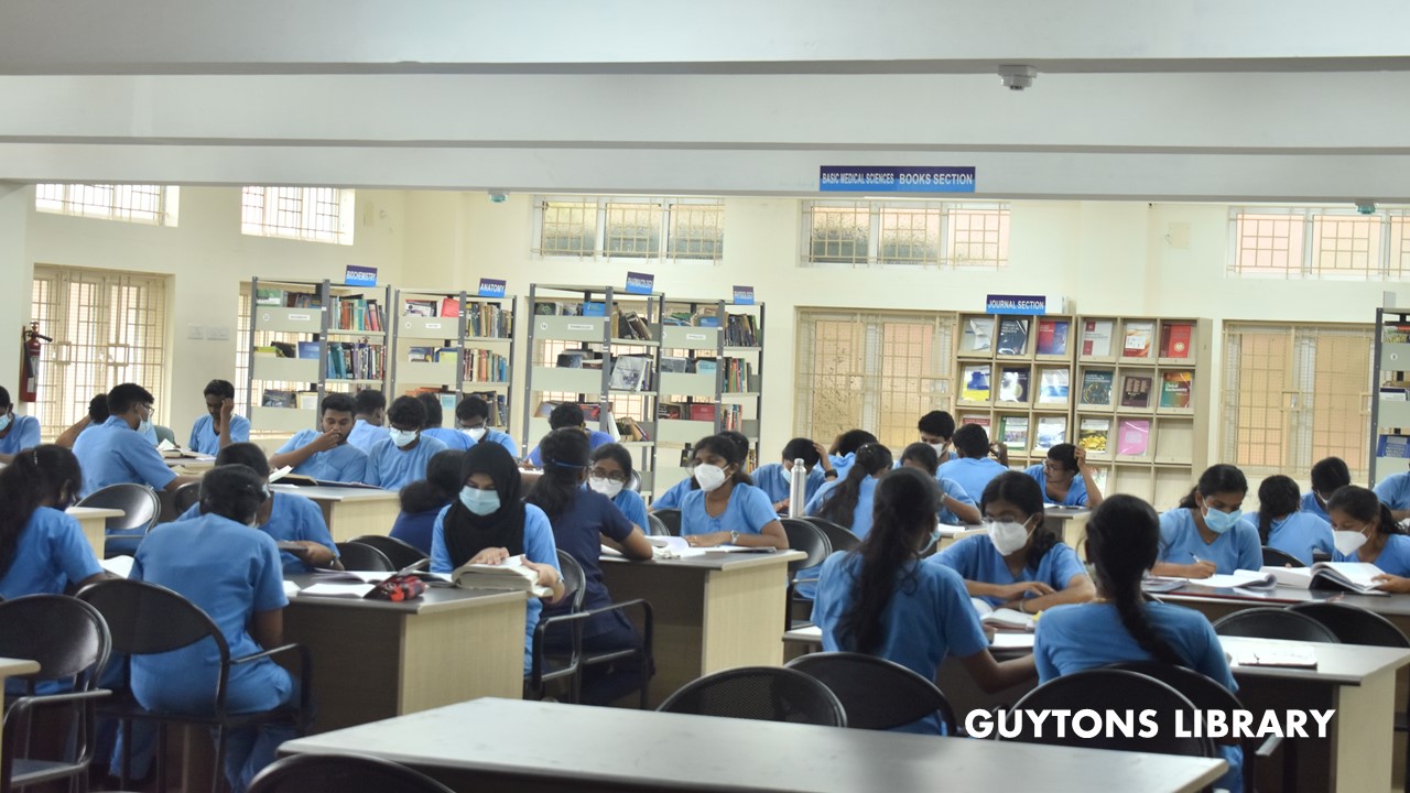 Tirunelveli Medical College,Tirunelveli

 campus view 3