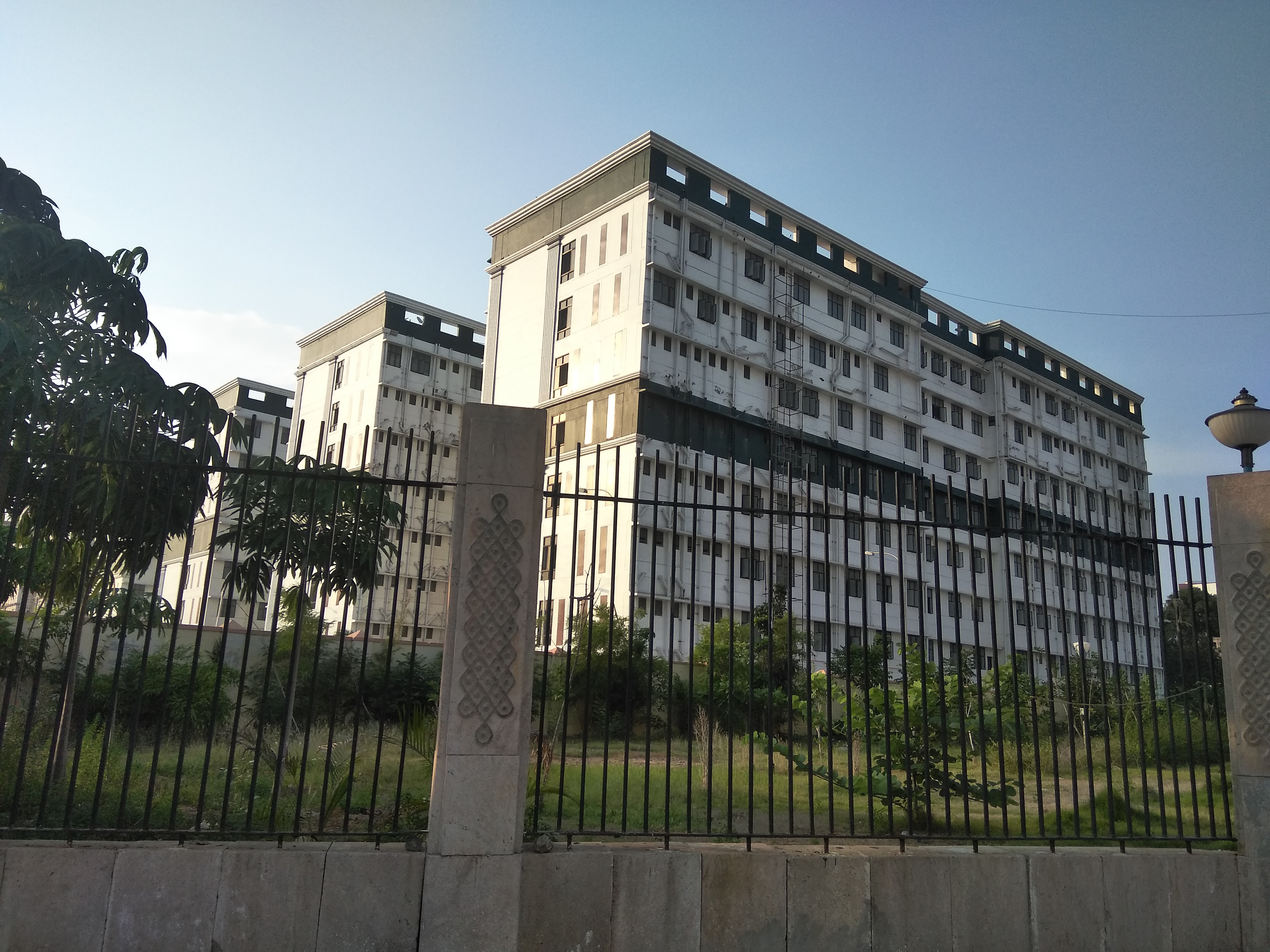 Government Medical College, Omandurar

 campus view 10