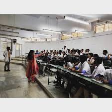 Government Vellore Medical College, Vellore

 campus view 1