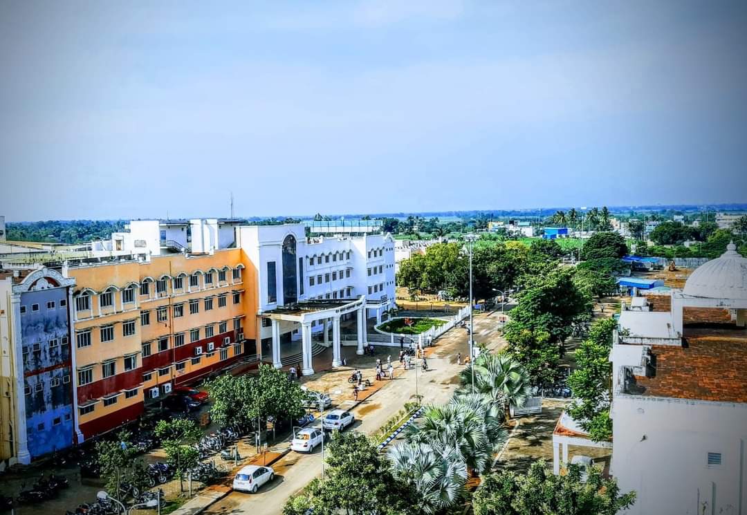 Government Villupuram Medical College, Villupuram

 campus