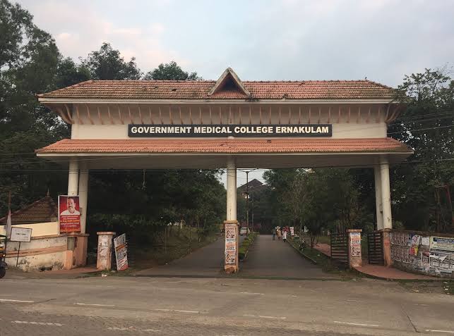 Government Medical College, Ernakulam

 campus view 5