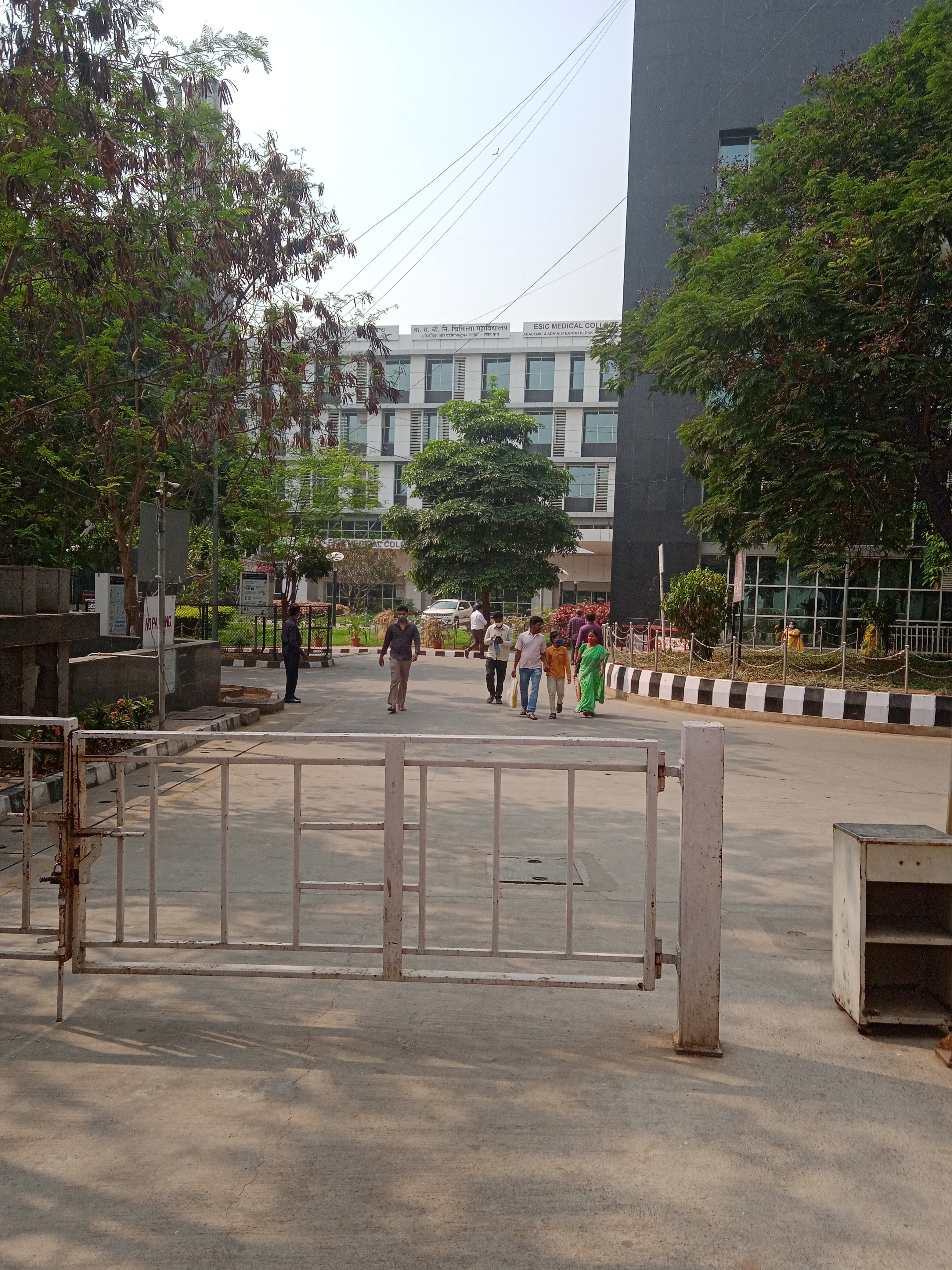 Employees State Insurance Coporation Medical College, Sanath Nagar

 campus view 3