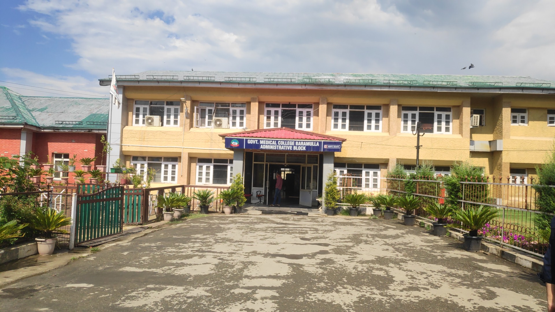 Government Medical College, Baramulla campus