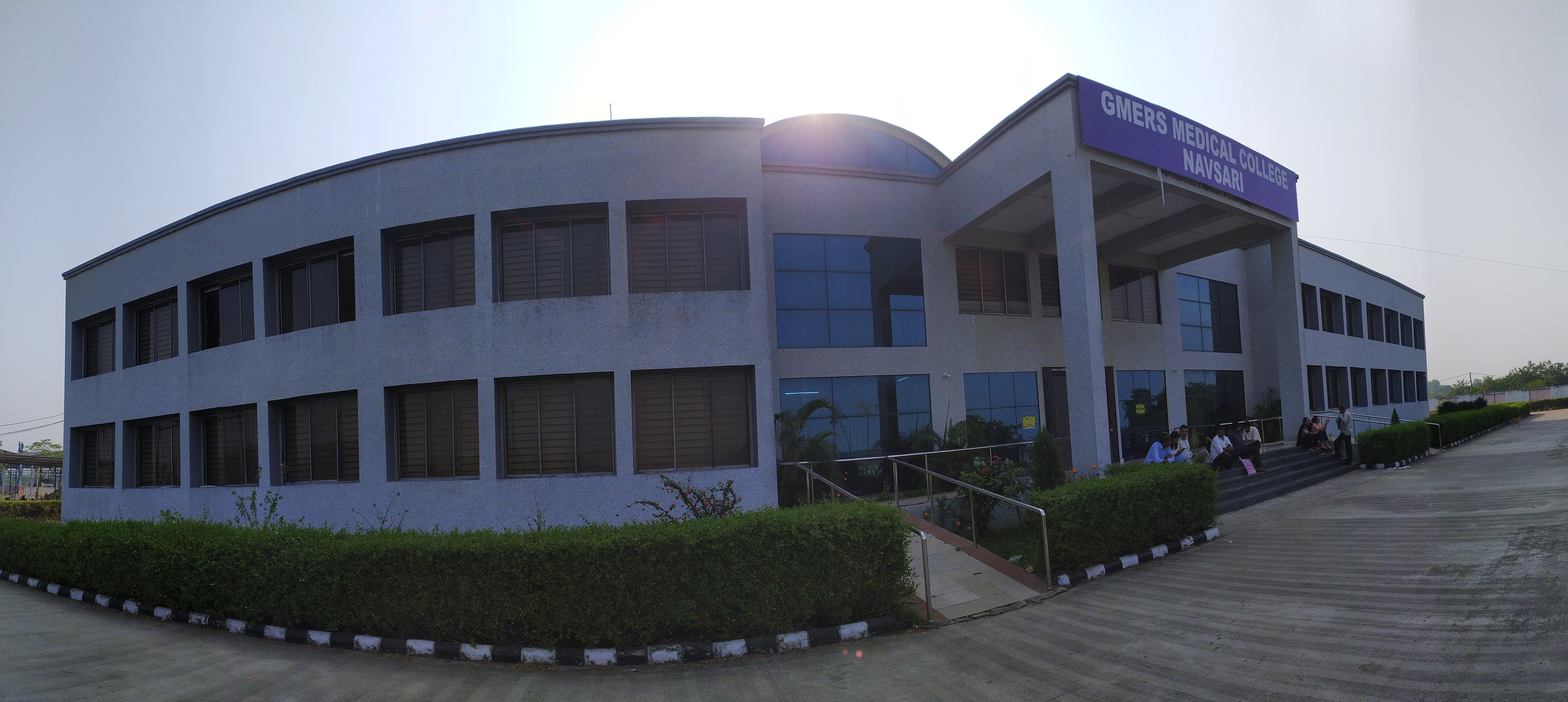 GMERS Medical College, Navsari campus