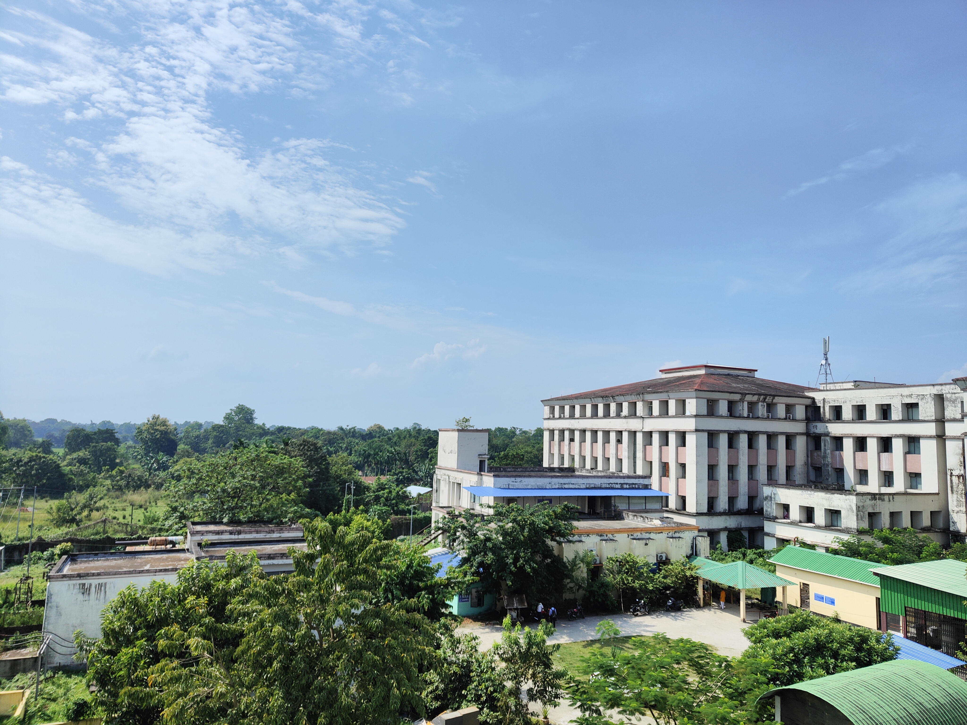 Fakhruddin Ali Ahmed Medical College, Barpeta, Assam campus view 3