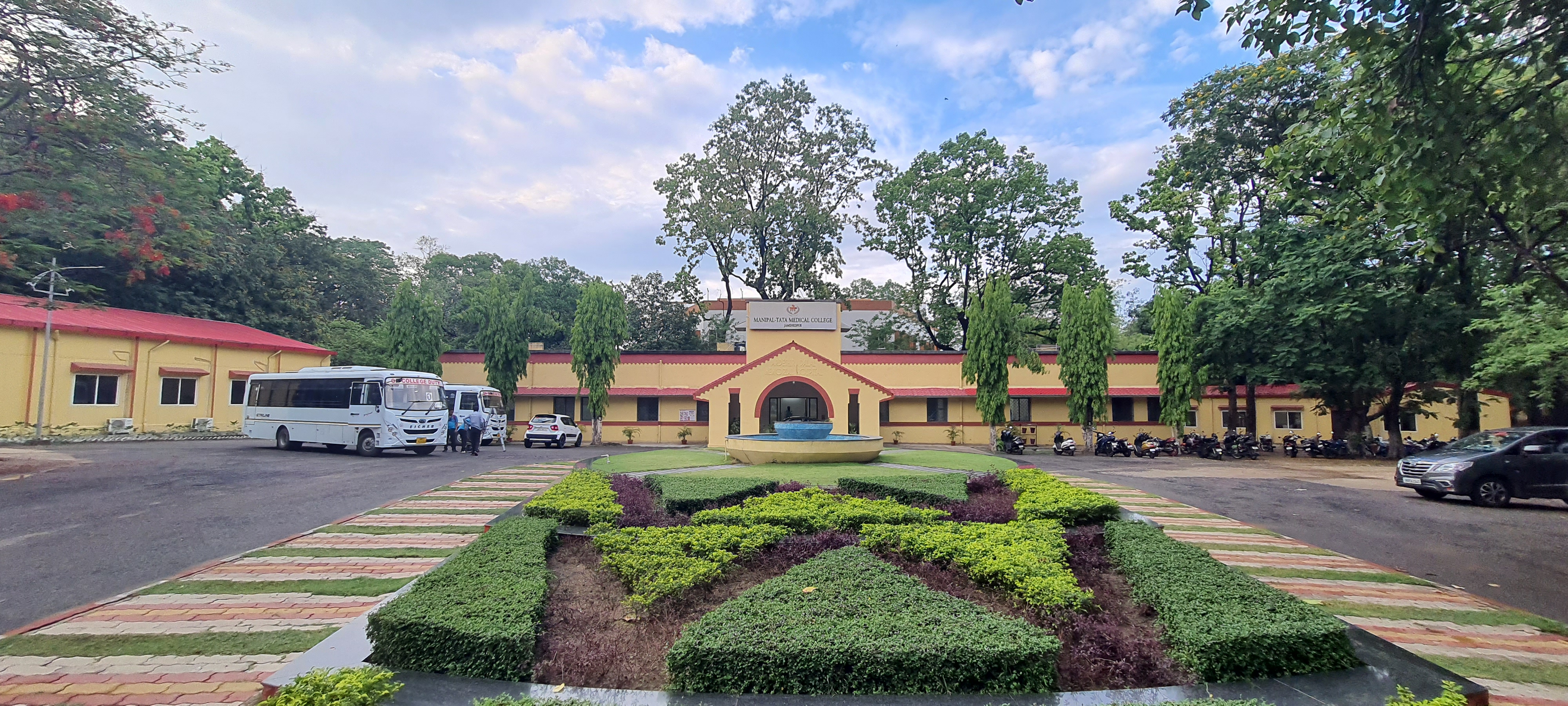 Manipal Tata Medical College, Jameshedpur campus view 8