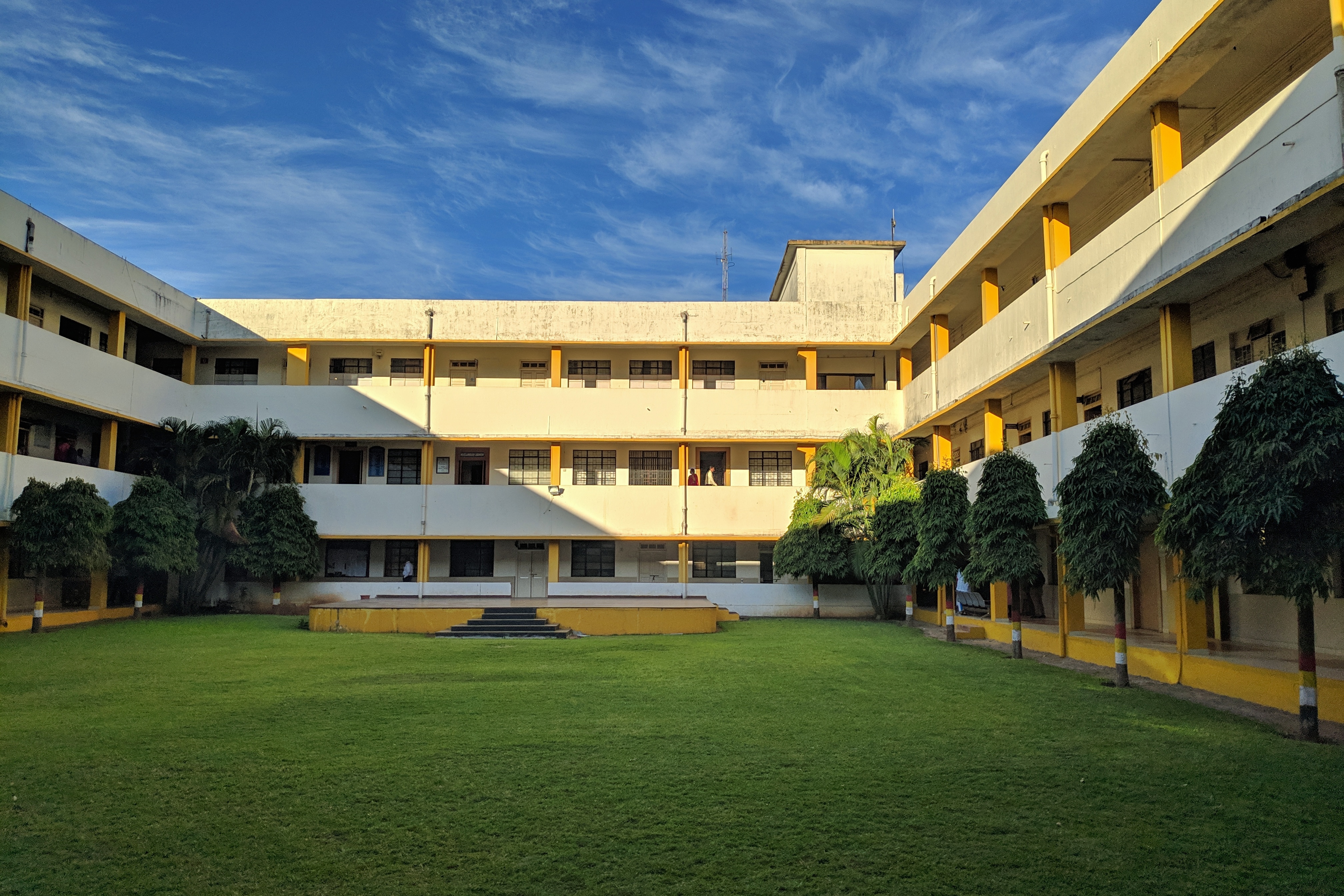Jawaharlal Nehru Medical College, Belgaum campus view 1