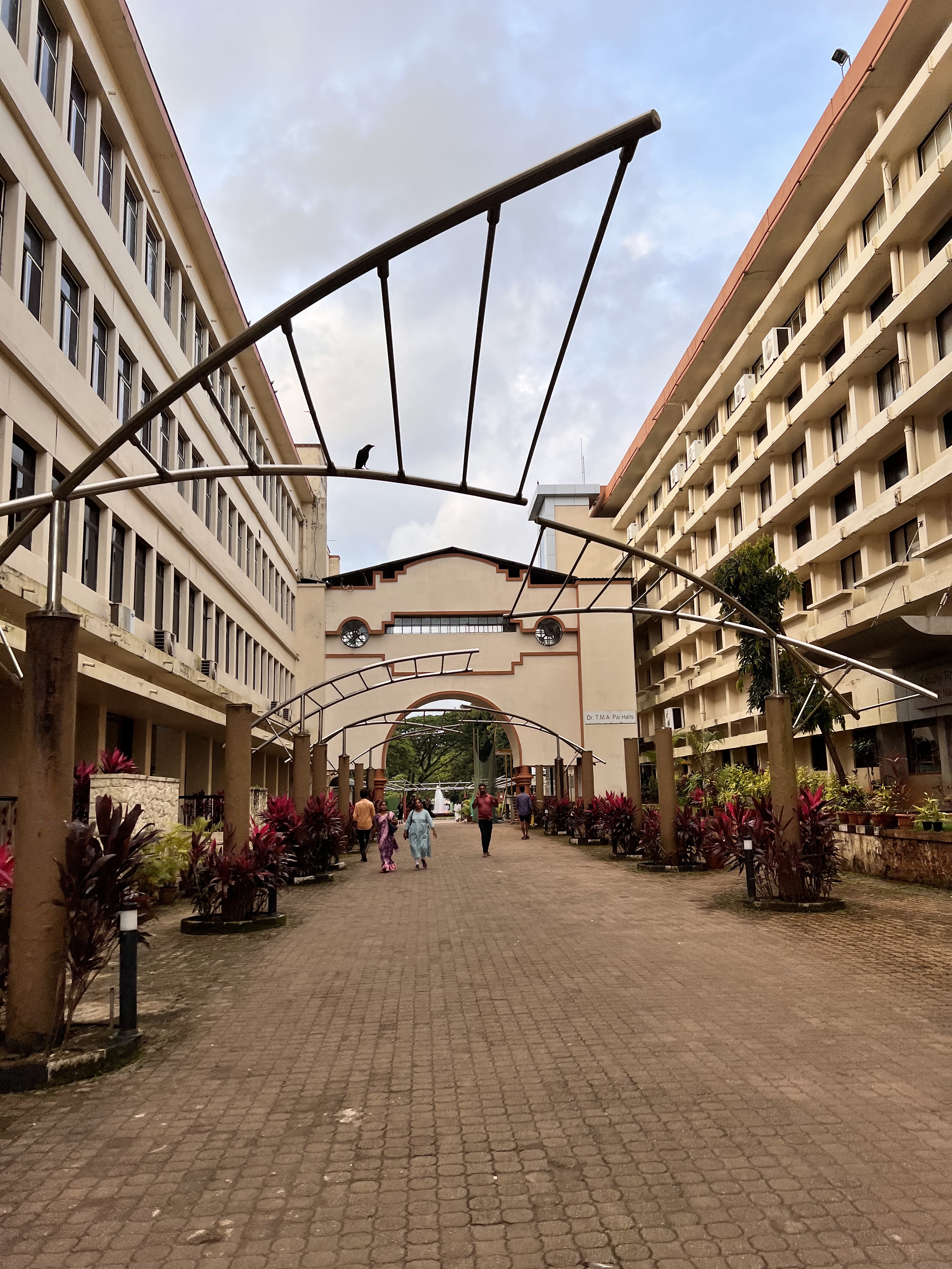 Kasturba Medical College, Manipal campus view 18