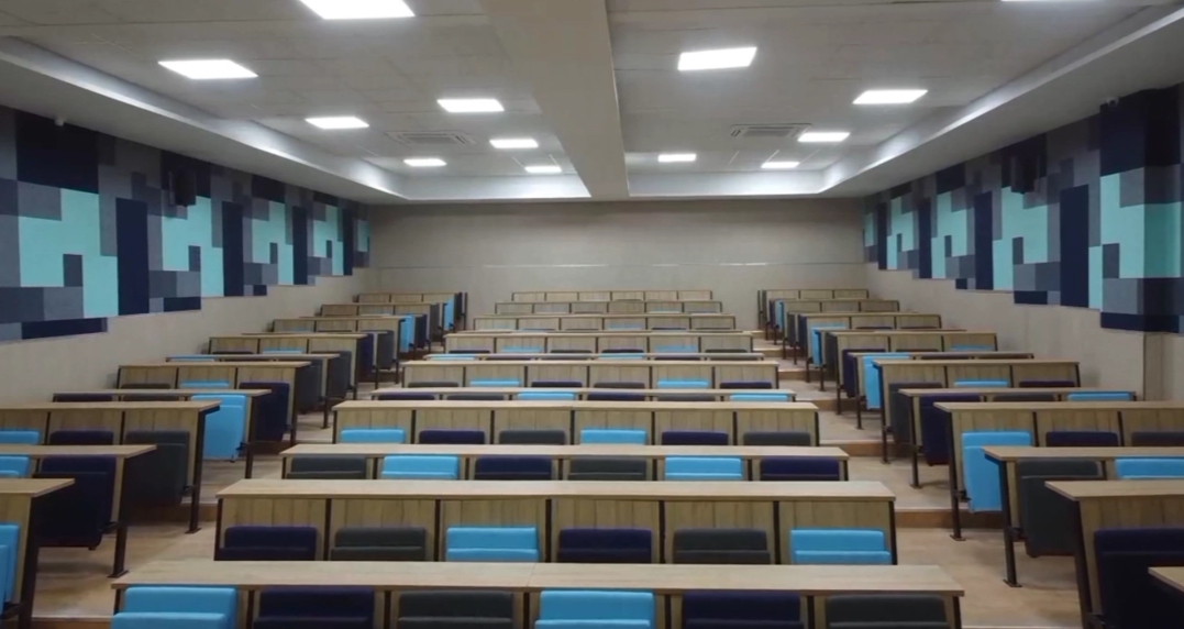 Datta Meghe Medical College, Nagpur campus view 7