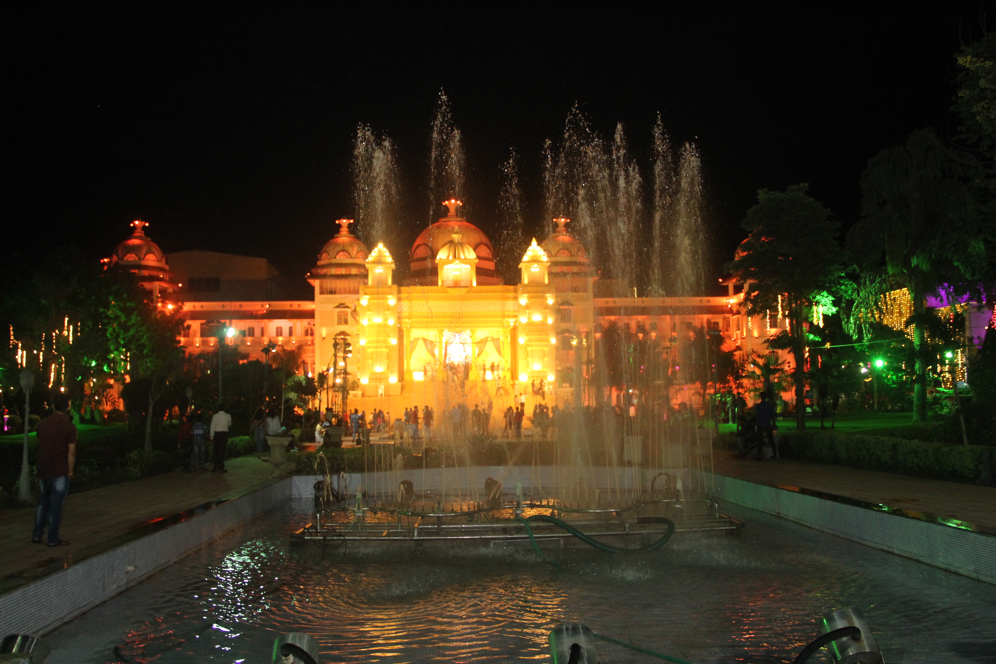 Jawaharlal Nehru Medical College, Sawangi (Meghe), Wardha campus view 13