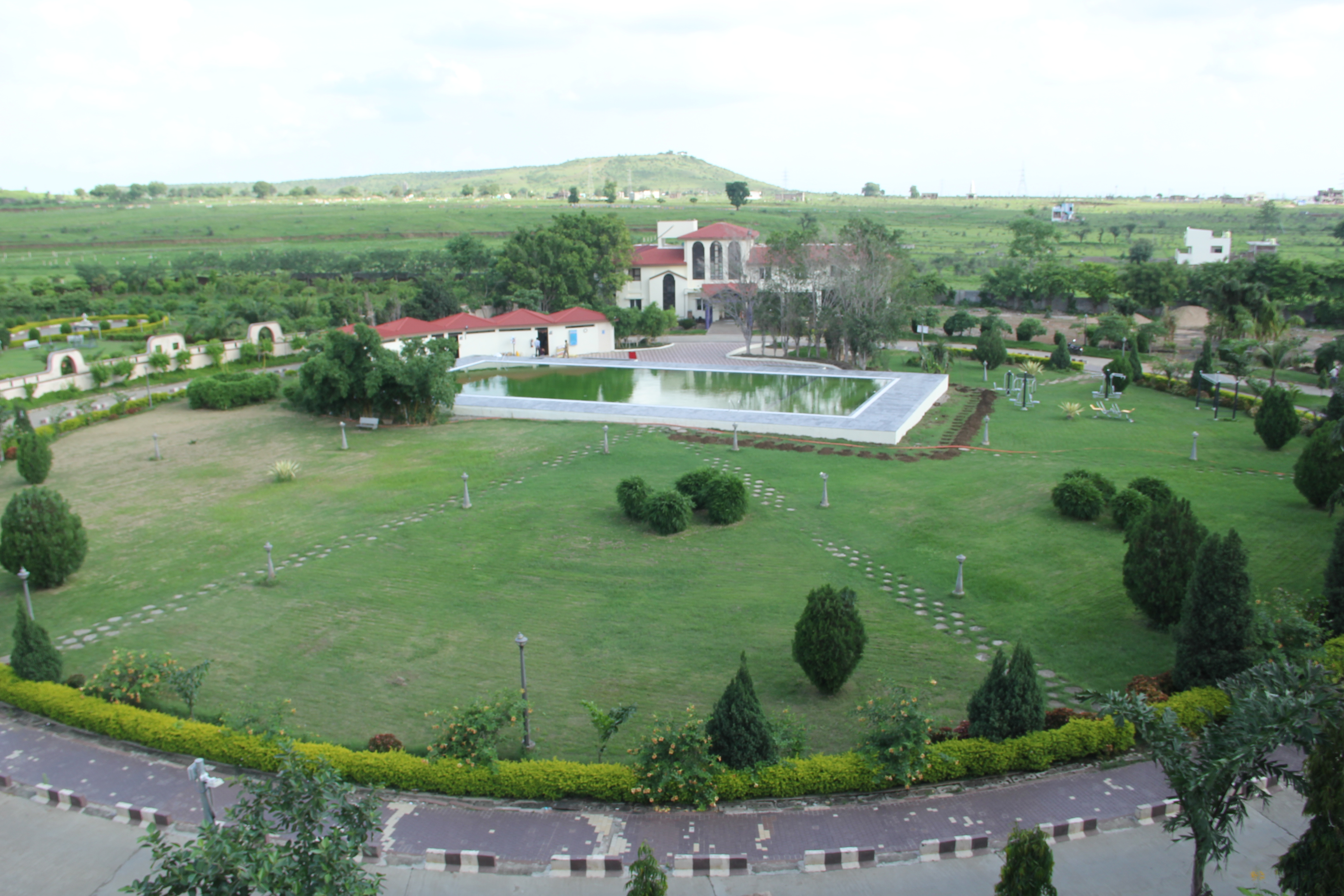 Jawaharlal Nehru Medical College, Sawangi (Meghe), Wardha campus view 15