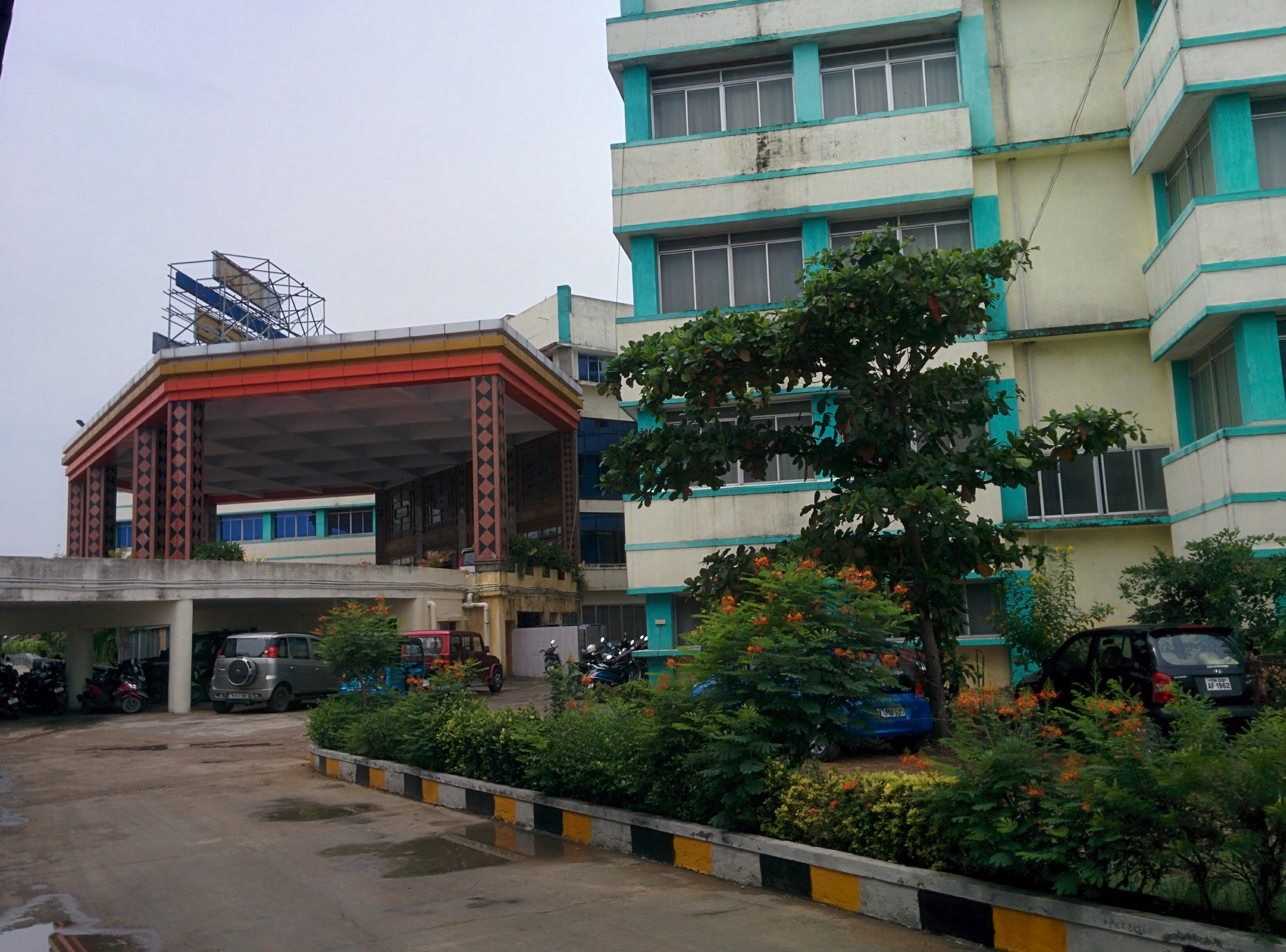 ACS Medical College and Hospital, Chennai campus view 7