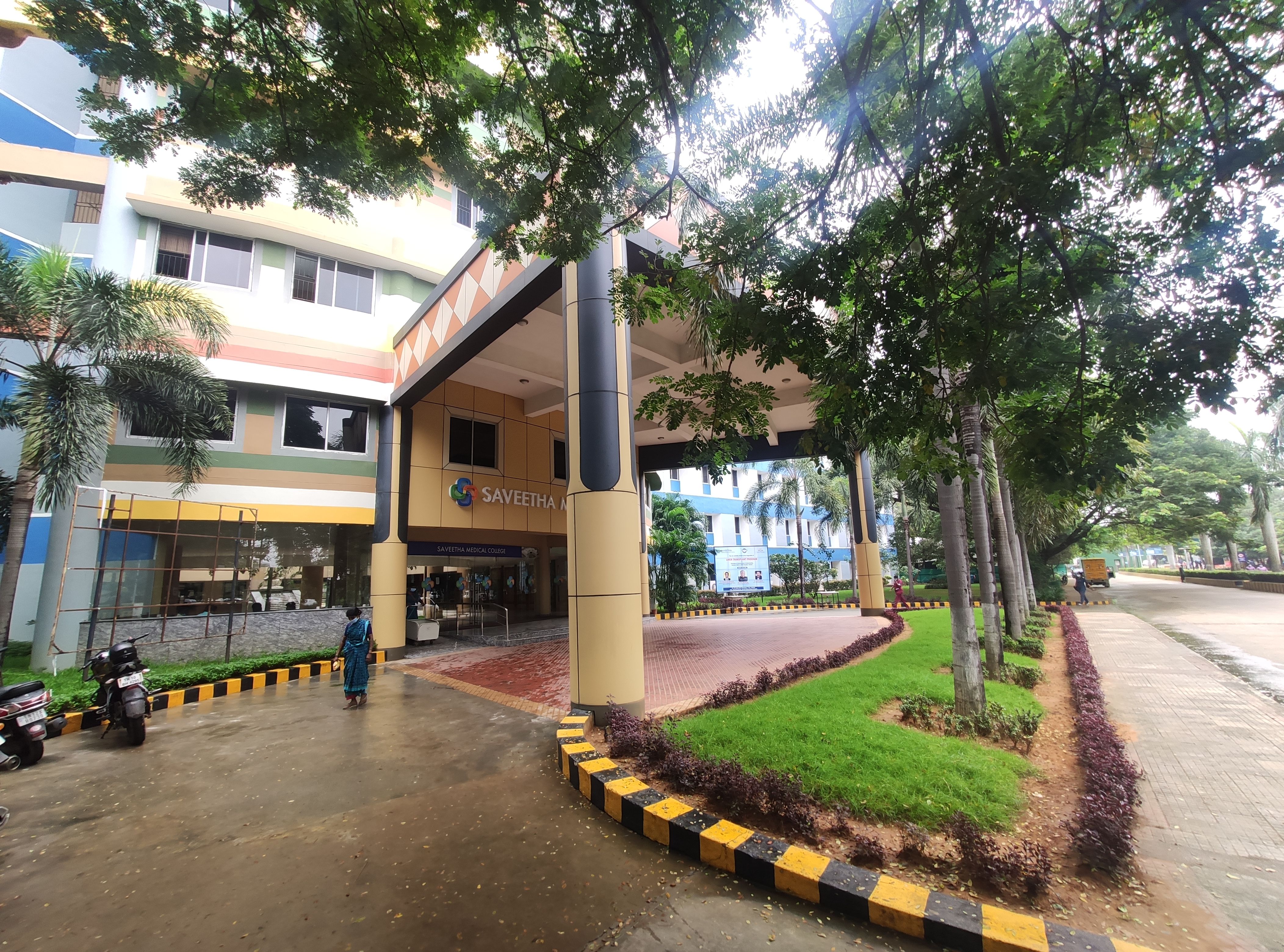 Saveetha Medical College and Hospital, Kanchipuram campus view 5