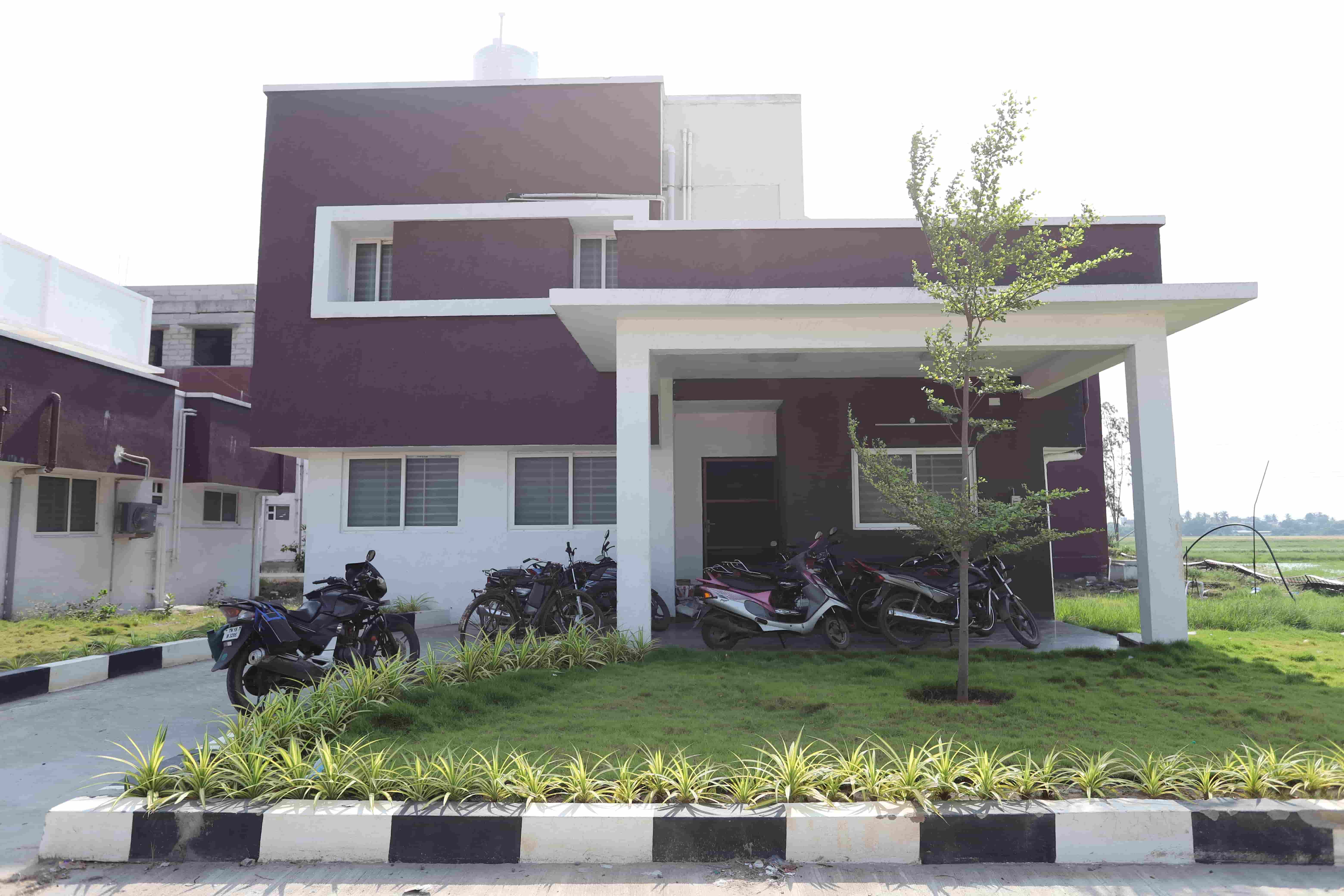 Vels Medical College & Hospital, Tiruvallur campus view 7