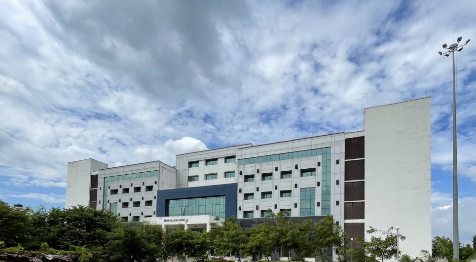 Employees State Insurance Corporation Medical College, Patna campus view 1