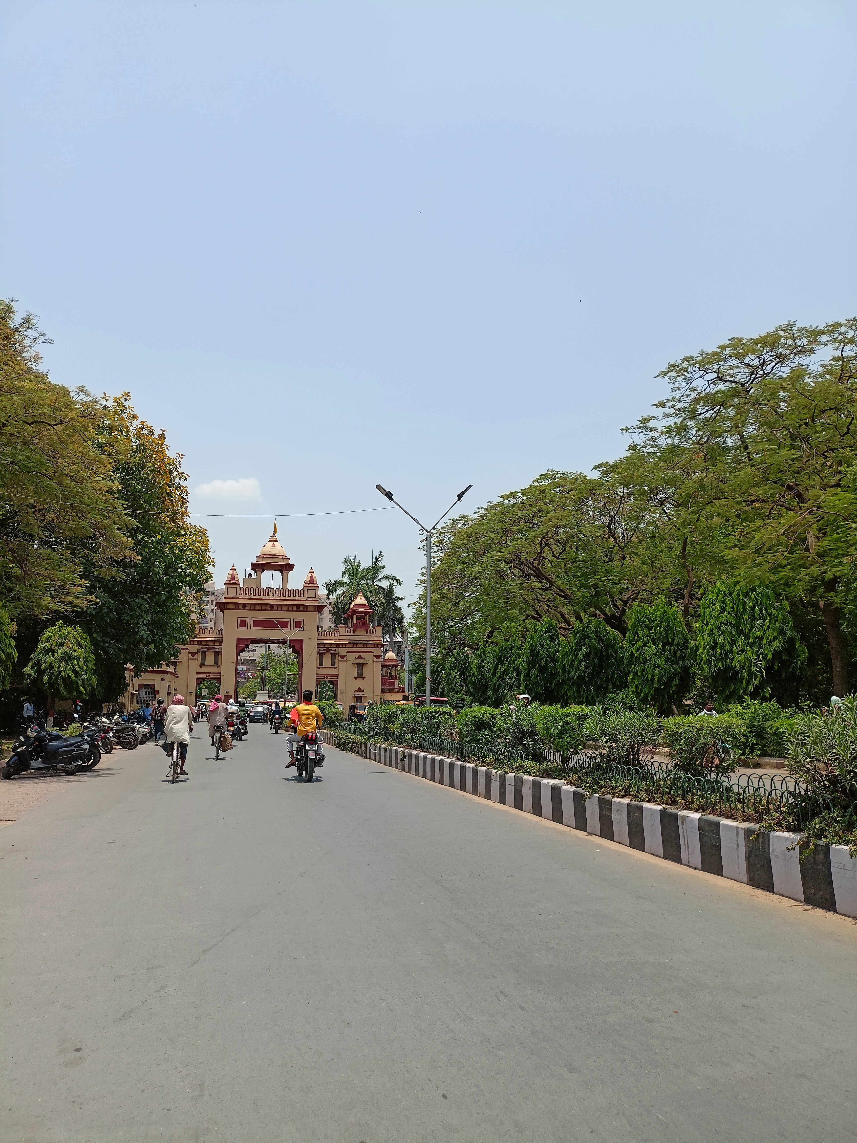 Faculty of Dental Sciences, Institute of Medical Sciences (IMS), Banaras Hindu University (BHU) campus view 3
