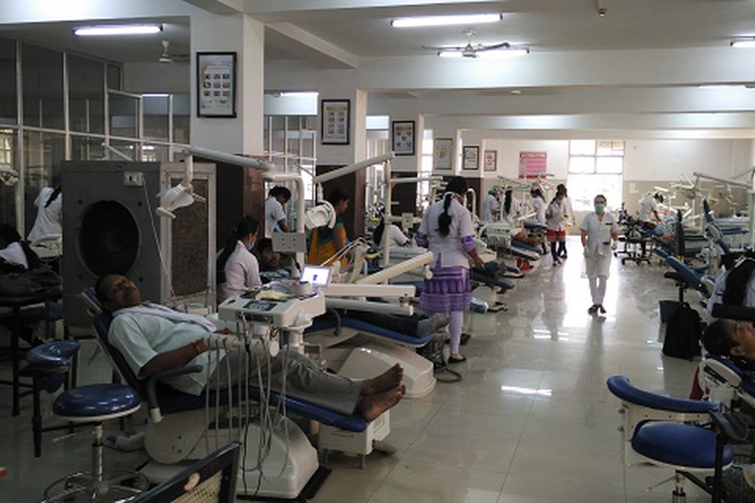 Government Dental College, Raipur campus view 5