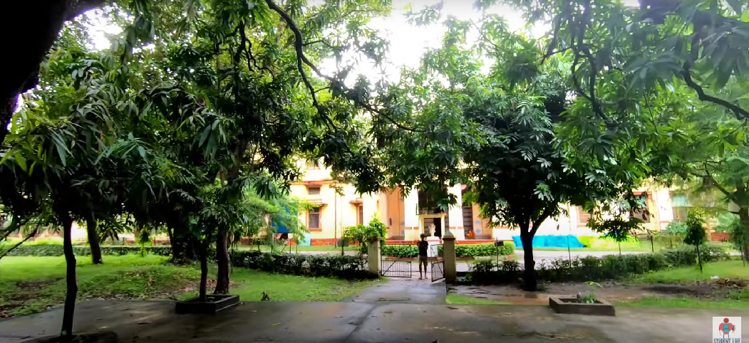 Faculty of Ayurveda Institute Of Medical Science  Banaras Hindu University, Varanasi, Uttar Pradesh  campus view 8