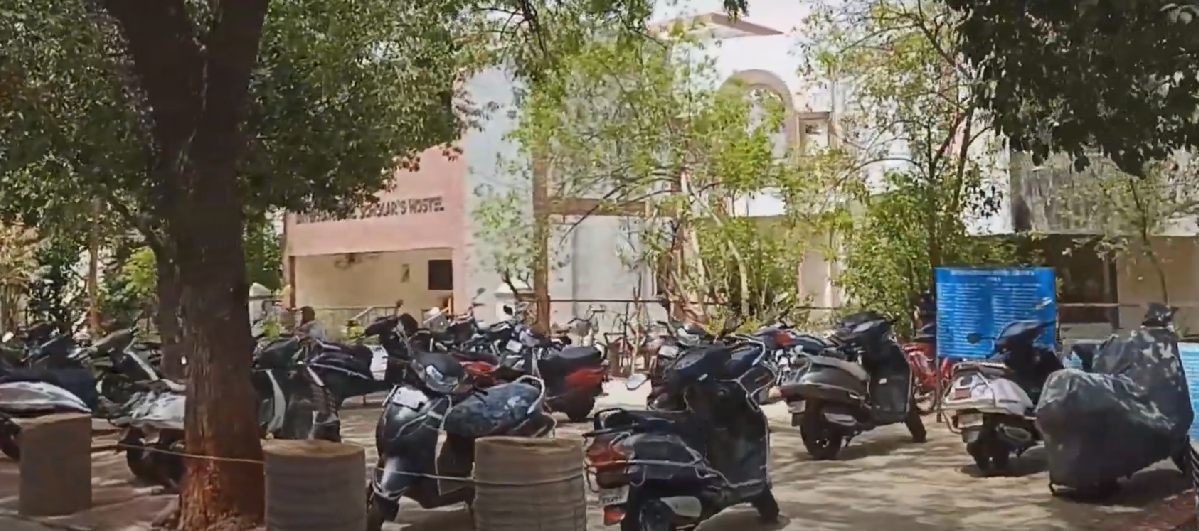 Institute of Teaching Ayurveda, Jamnagar, Gujarat campus view 34