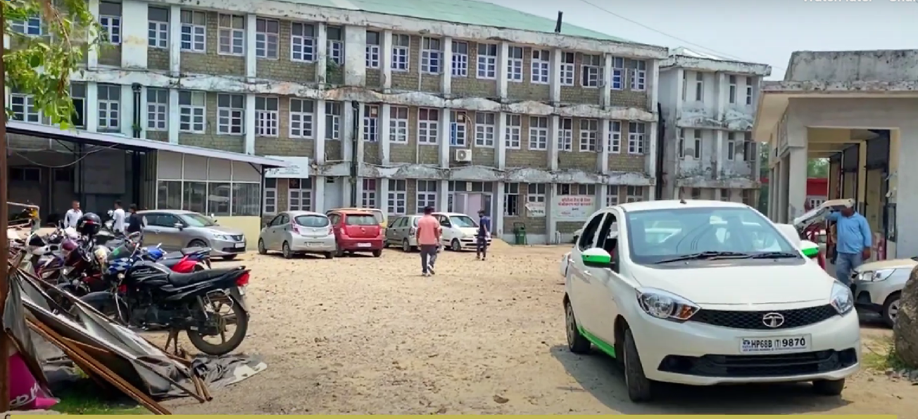 Rajiv Gandhi GAC College, Paprola ,H.P. campus view 9