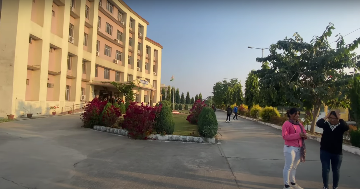 Faculty of Ayurveda Uttarakhand Ayurved University, Dehradun, Uttarakhand  campus view 10