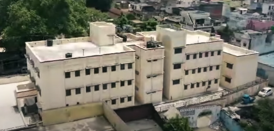 Lalit Hari State P.G. Ayurvedic College and Hospital, Pilibhit, Uttar Pradesh  campus view 7