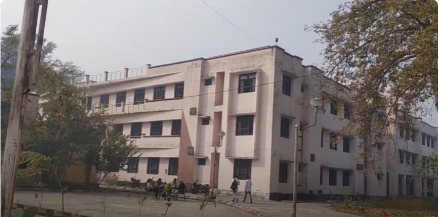 Lalit Hari State P.G. Ayurvedic College and Hospital, Pilibhit, Uttar Pradesh  campus view 9